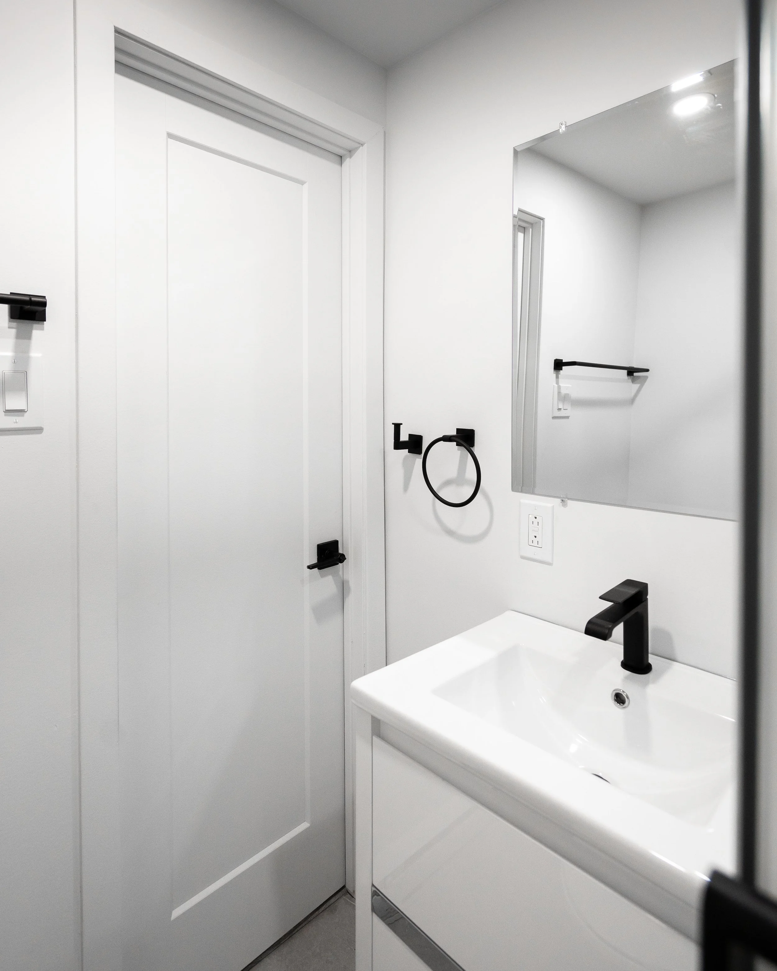 P019_7084 CLARK (10).jpg