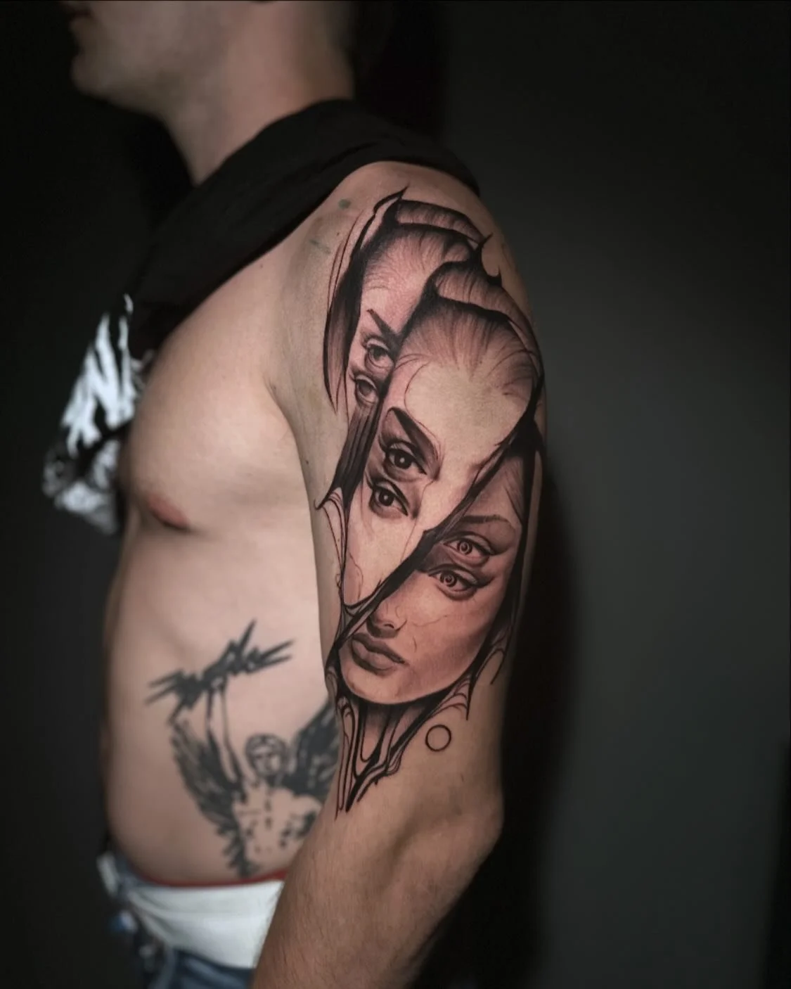 Got a good first session done on this. Not my original design but I  haven&rsquo;t posted in awhile and really proud of this one so here&rsquo;s something cool for your eyes 👀 

Watcha think ?
-
-
-
-
-
#tat #tattoo #inklife #inkedup #tattooartist #