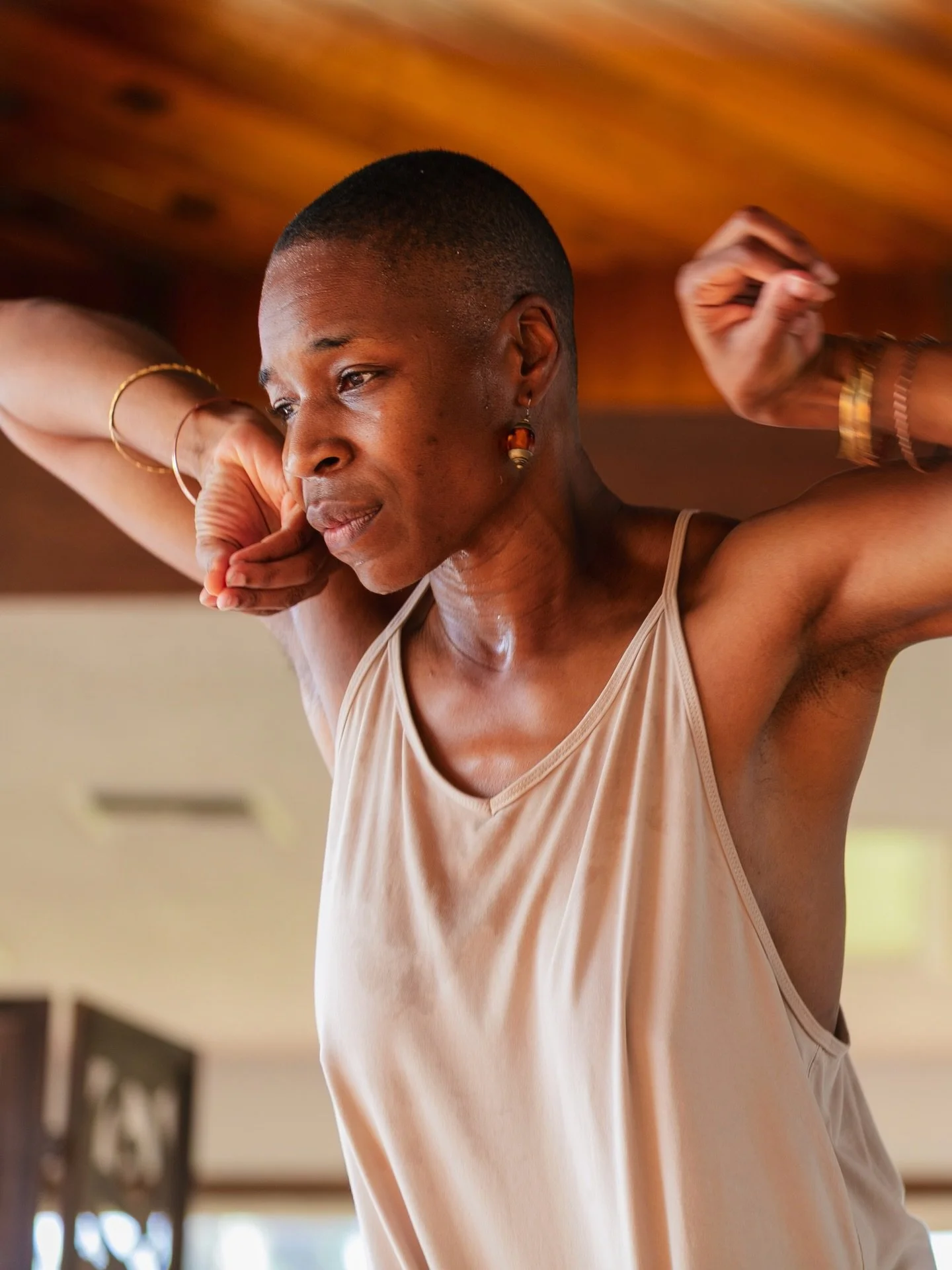 float. Pleasure, a durational performance meditation presented by 7NMS | M + E.

At its center: one performer and one sound artist in sustained exchange. Viewers witness Marjani&rsquo;s deliberate practice of joy and pleasure across shifting embodied