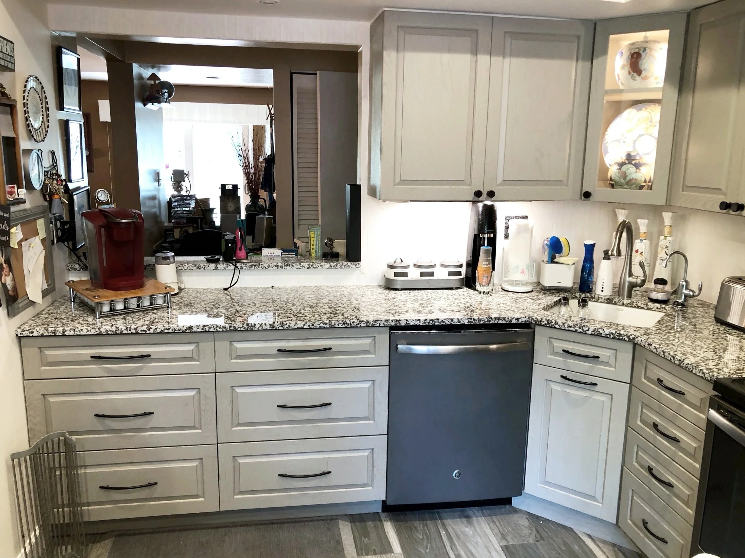 ORGANIZATION Luxury Townhouse