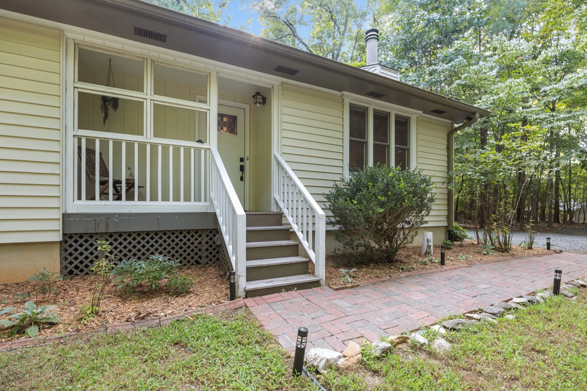 9220 Coach Way, Chapel Hill front porch