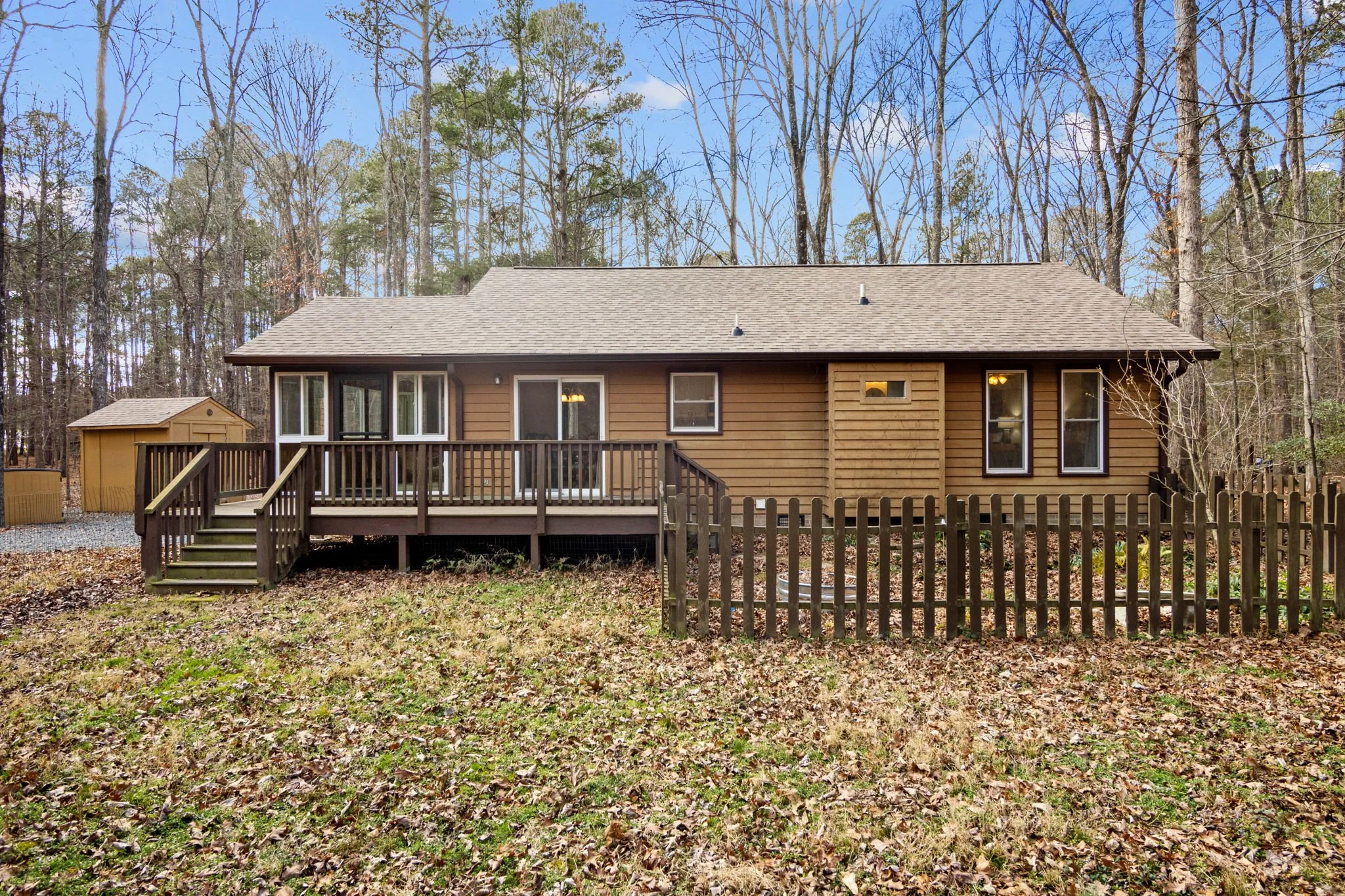 8814 Partridge Run Fenced Garden.jpg