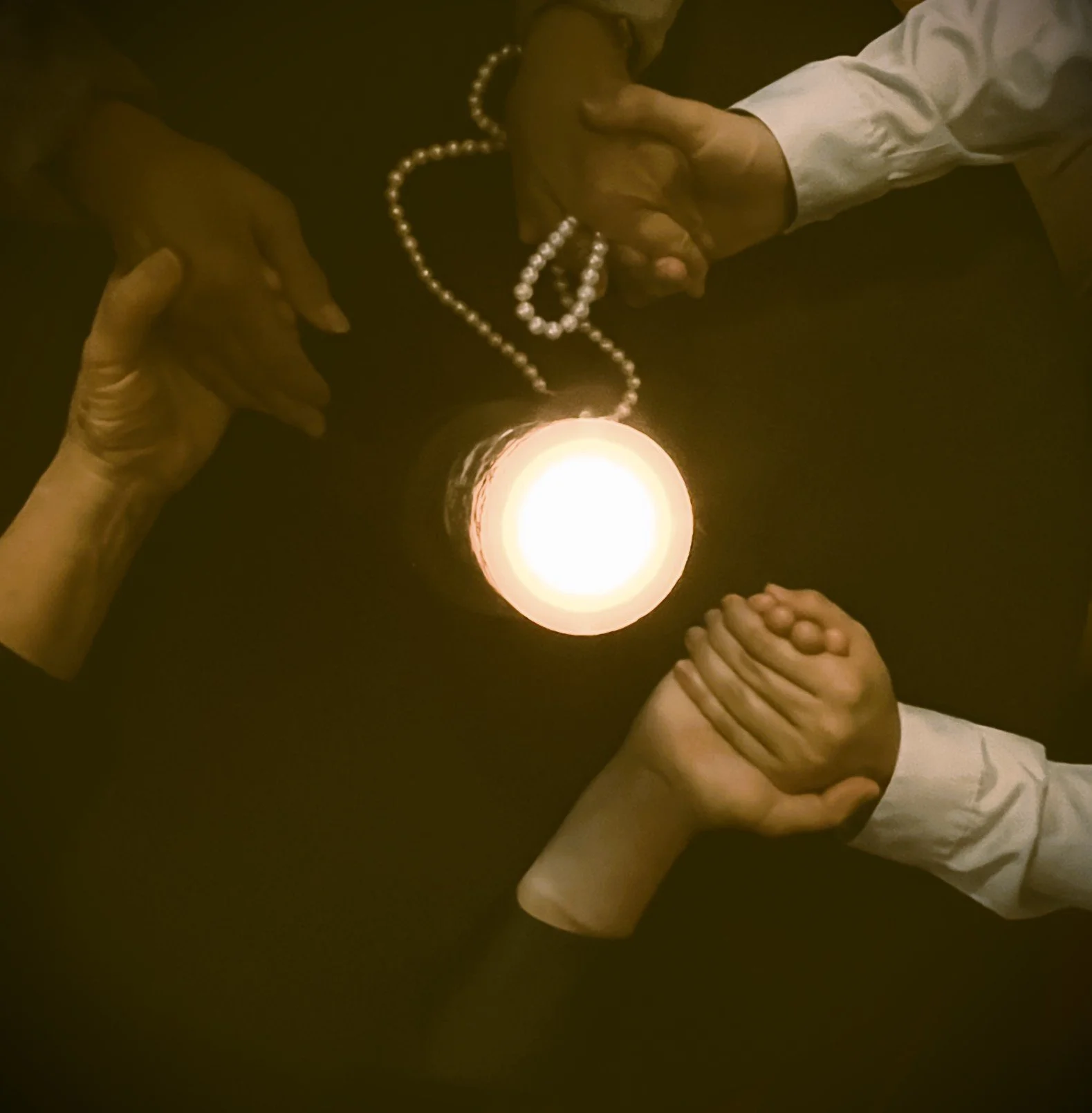 A Spiritualist Soiree at Eustis Estate