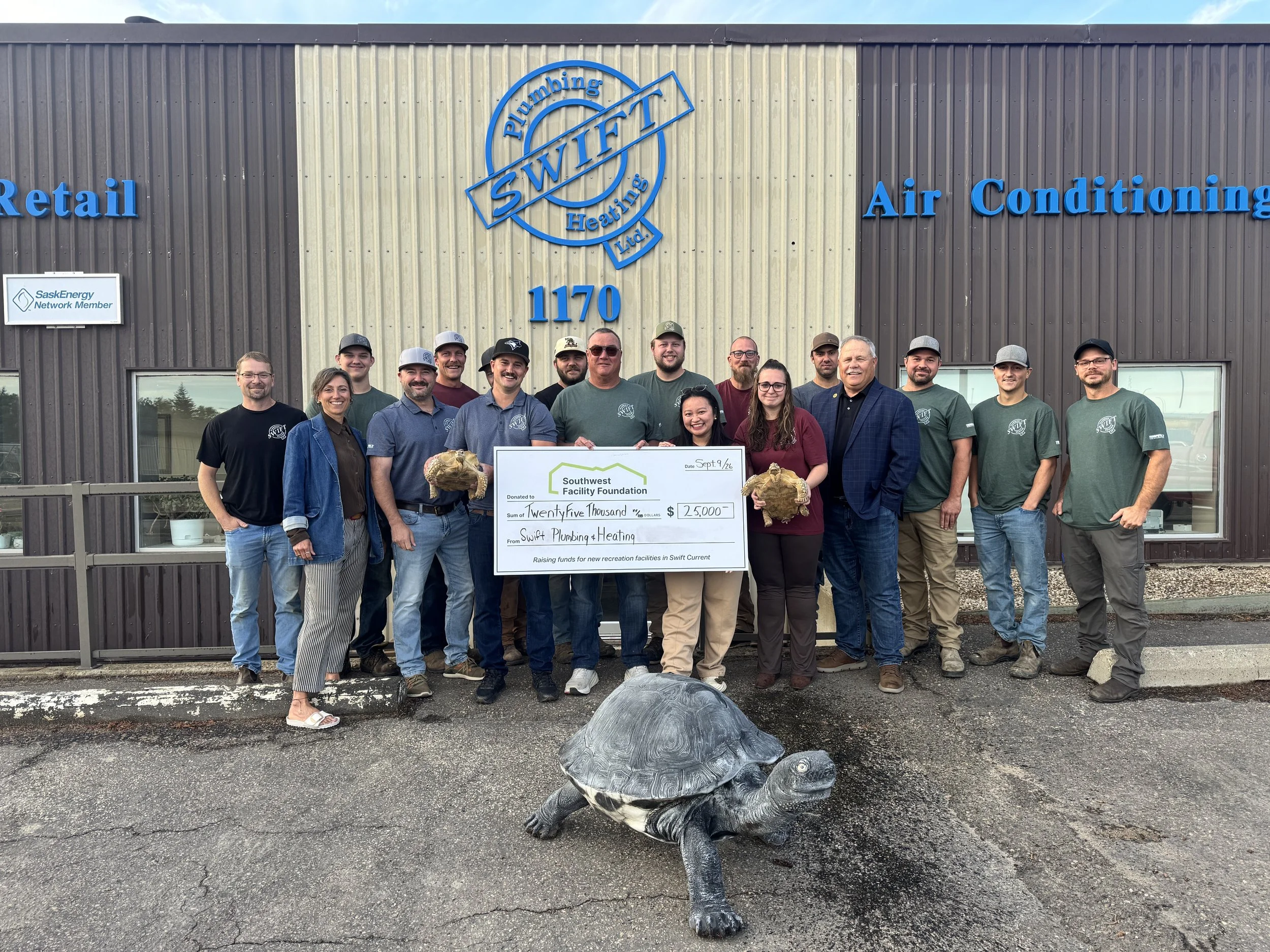 Swift Plumbing Contributes $25,000 To New Aquatic &amp; Recreation Facilities