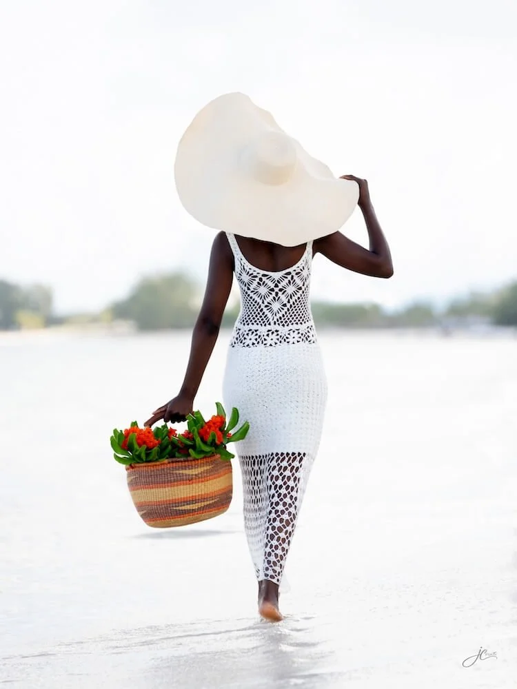 julie-corsetti-art-week-2026-13-model-flower-basket-portrait.jpg