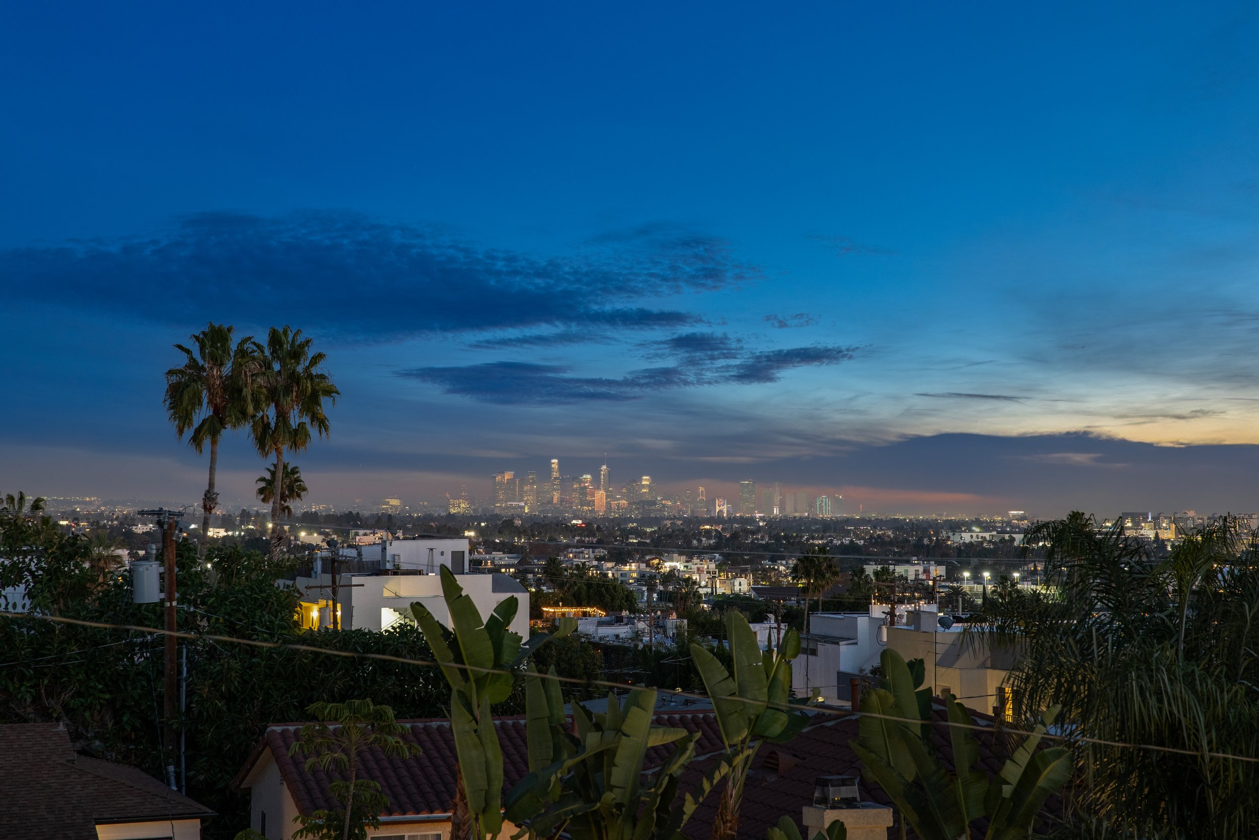 001_Hilldale Ave 917_by mrbarcelo.jpg