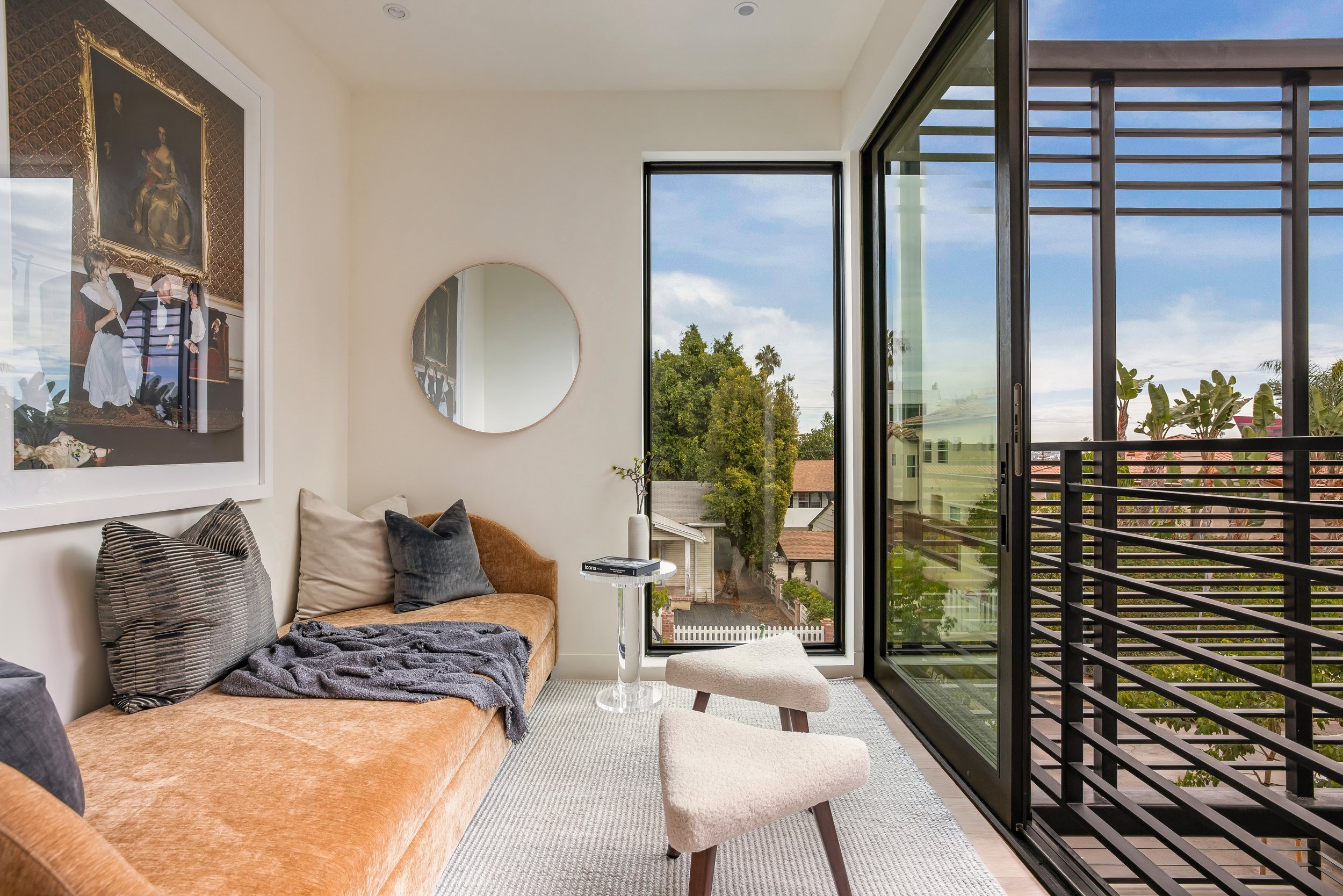 065_Hilldale Ave 917_by mrbarcelo.jpg