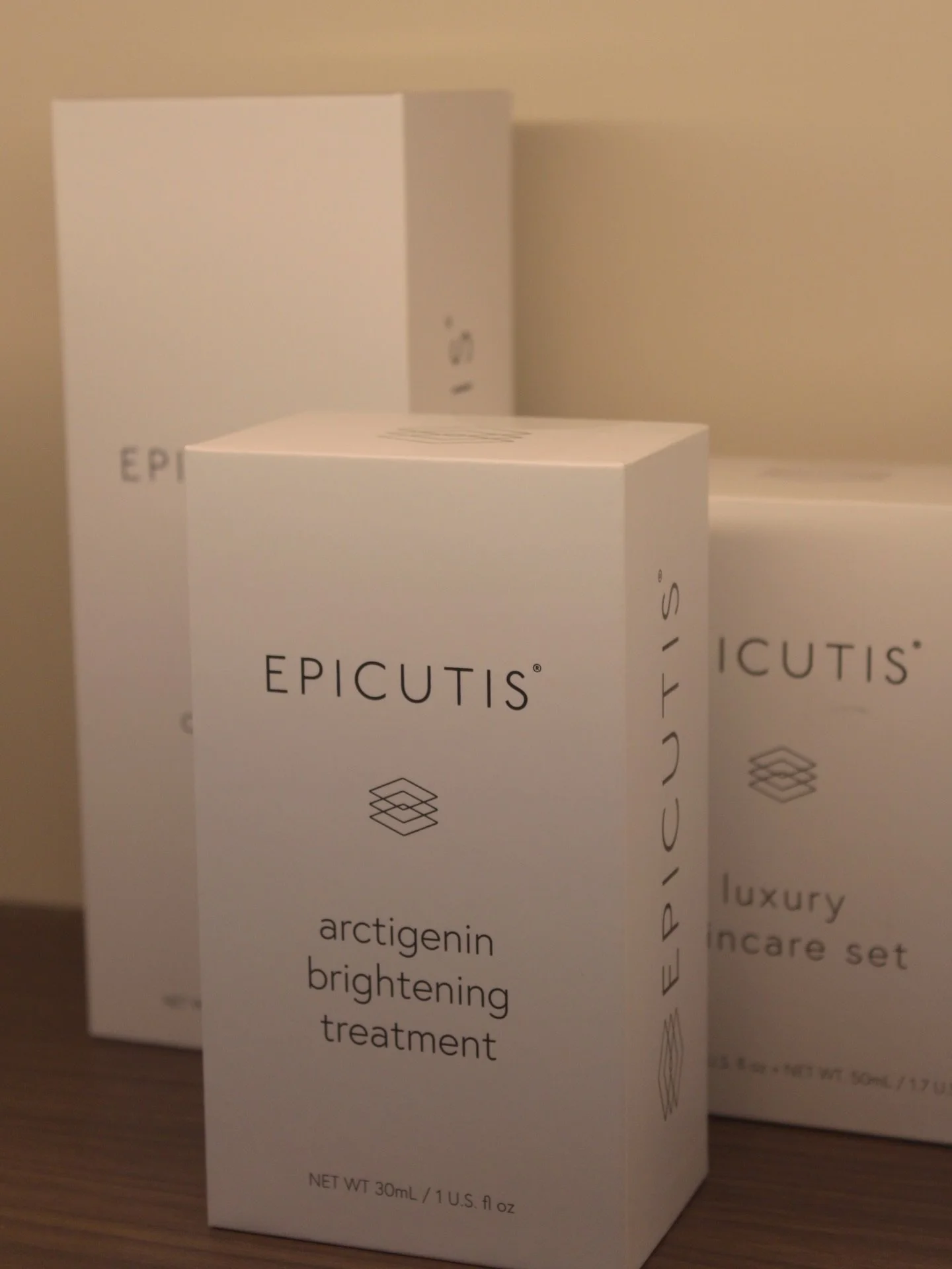 ✨ Meet your new skin hero: Artigenin Brightening Treatment ✨

Looking for a simpler routine? This 4-in-1 formula has you covered. It&rsquo;s a skin brightener, pigment inhibitor, lightweight moisturizer, and vitamin C alternative all in one. Safe for