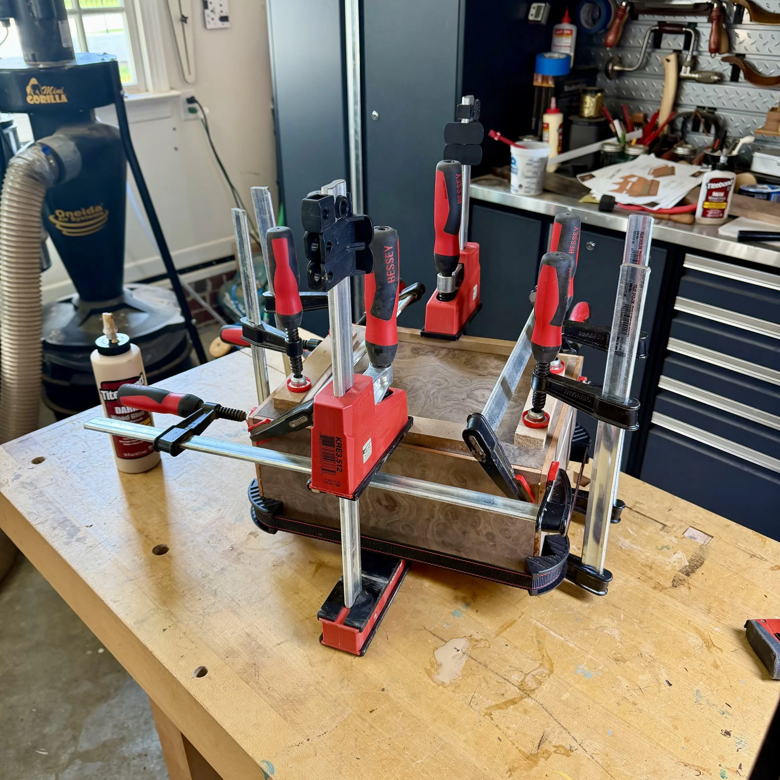Humidor glue up