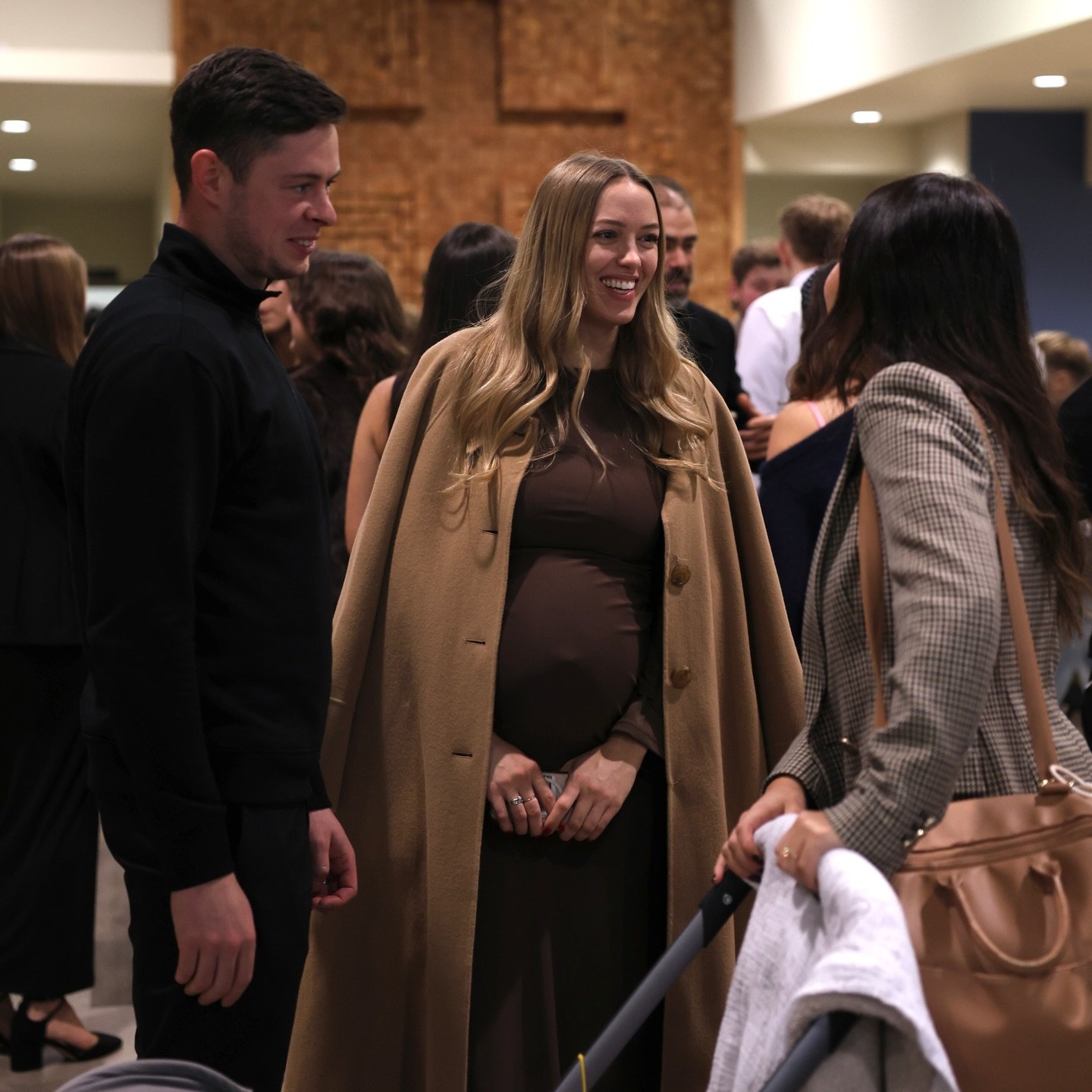 Let&rsquo;s end the year together in God&rsquo;s presence! 🙌🏼
Join us for service today at 2:00pm - we can&rsquo;t wait to see YOU there! 🤩