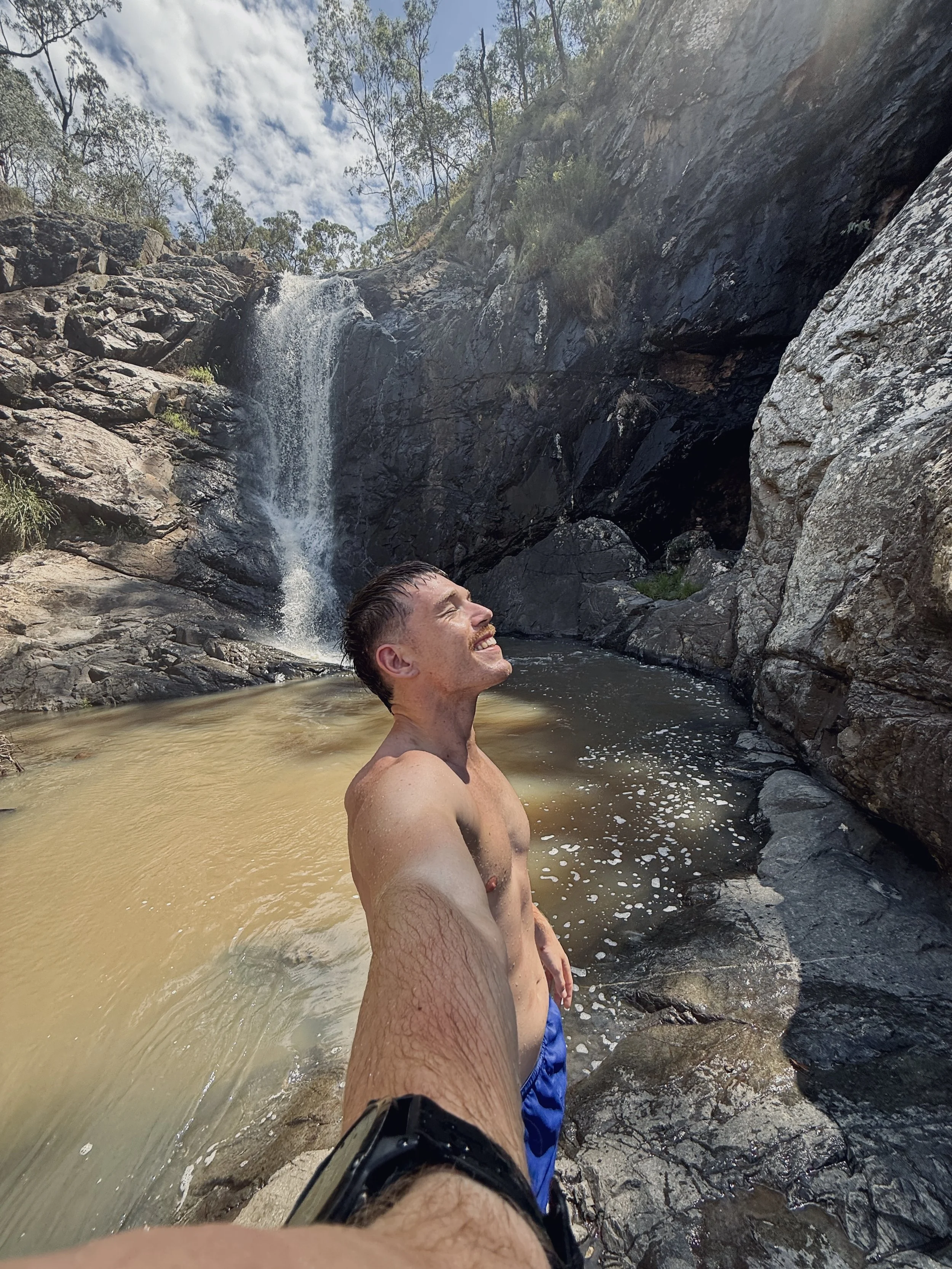 IMG_6917.JPG (Love 3).JPG