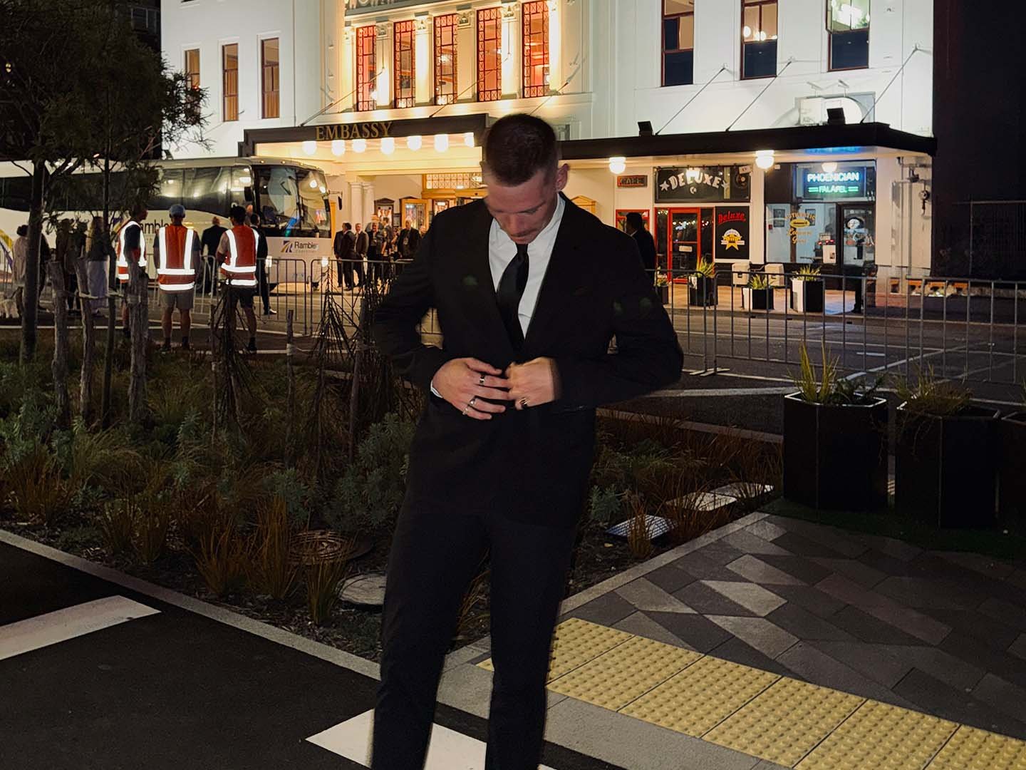 Kalum Murray in suit at Avatar movie premiere