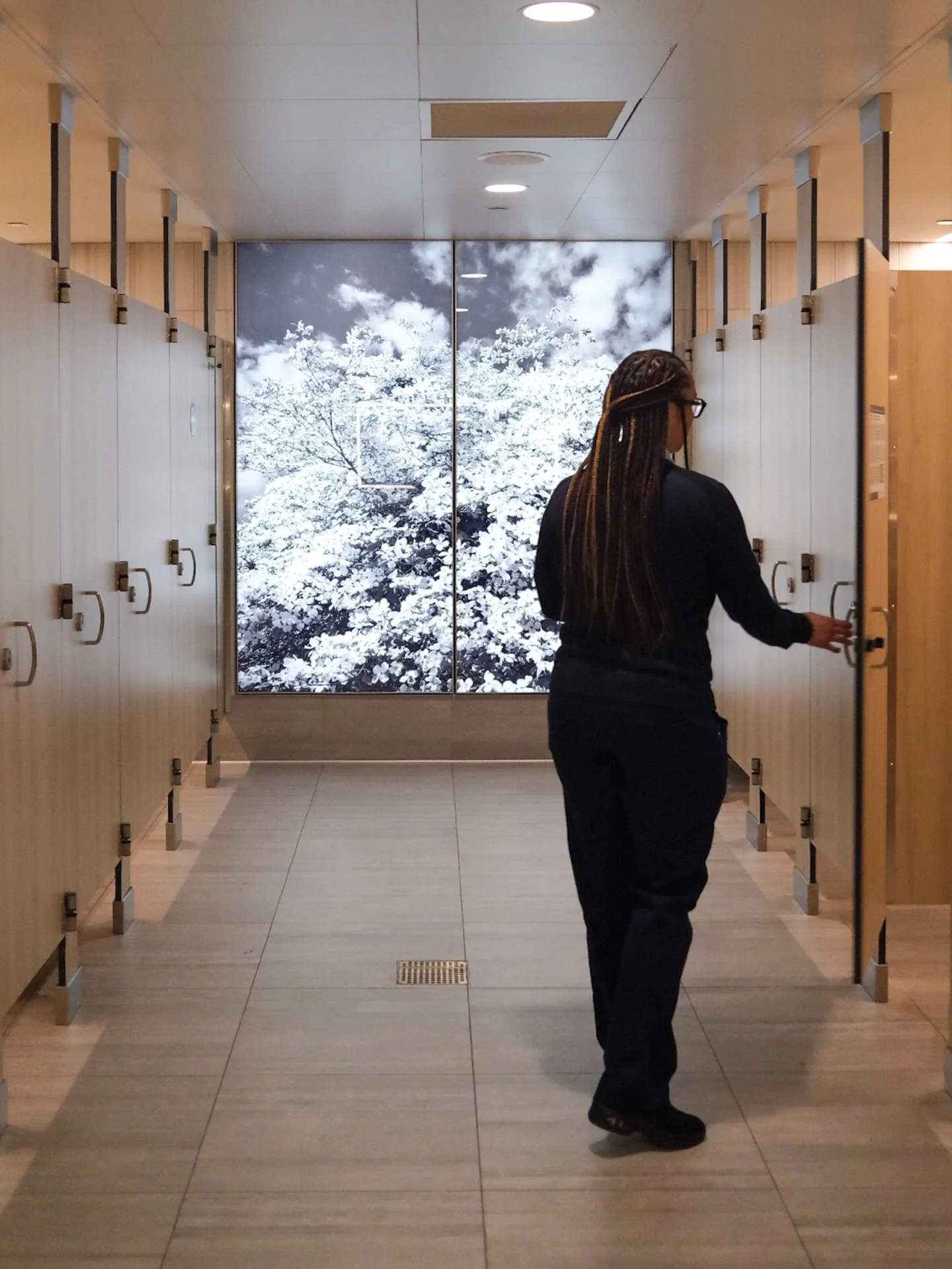PSA: We&rsquo;ve created a bathroom that treats your under-eye bags with the respect they deserve. 

From the elevated entry portal to the soft glow at the handwashing stations, the @flySEA North Terminal restrooms are designed for more than just a p
