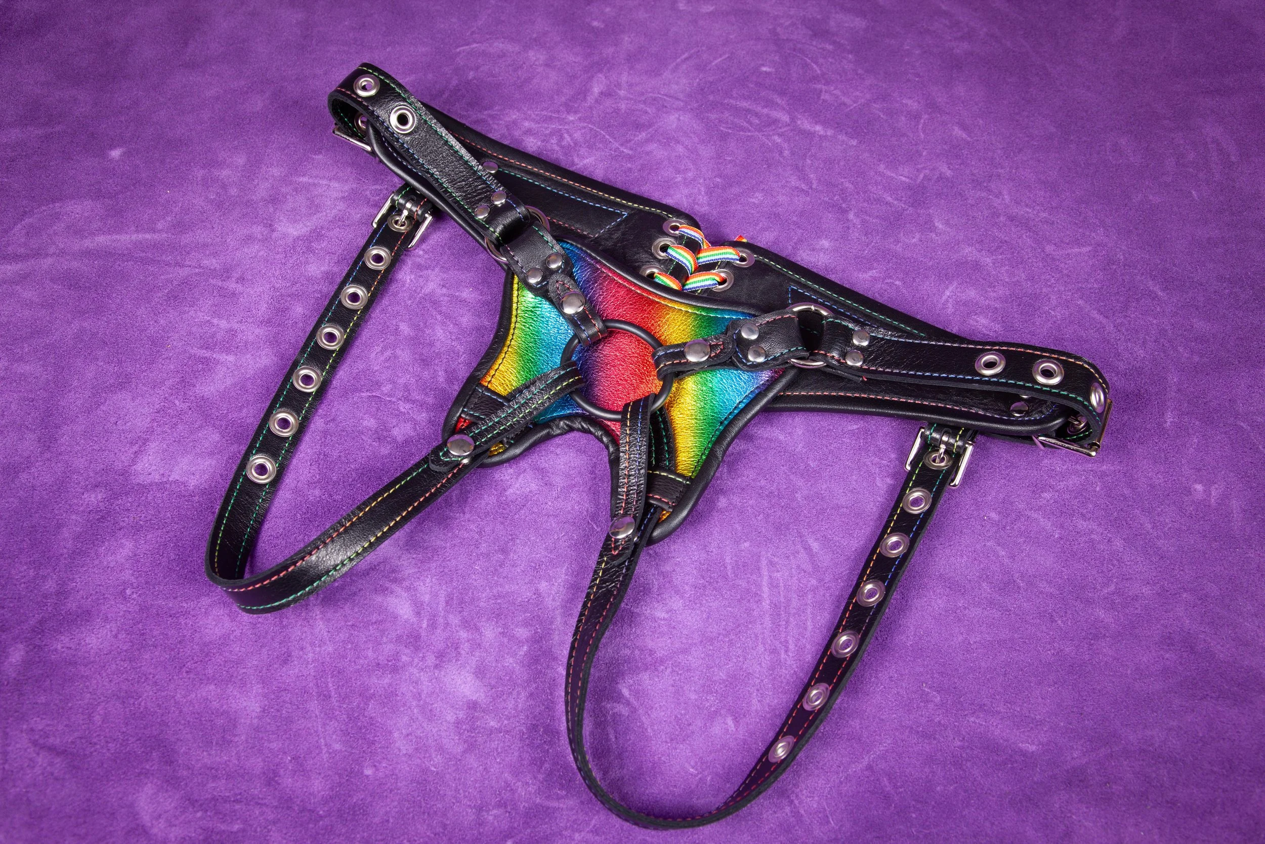Outie Deluxe Strap-on Harness - Pride Edition