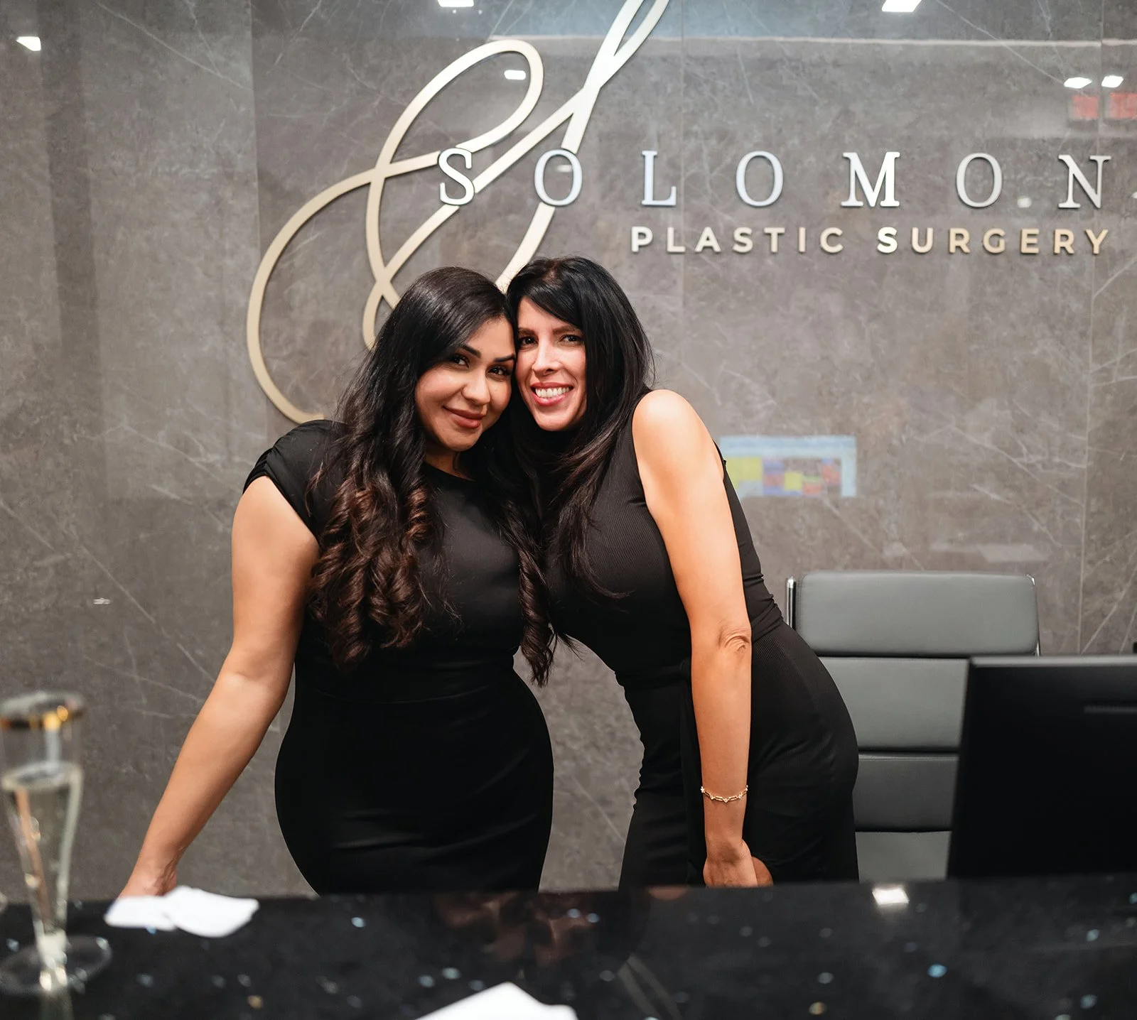 corporate-holiday-event-photography-dfw-le-foto-co-solomon-plastic-surgery-34.jpg