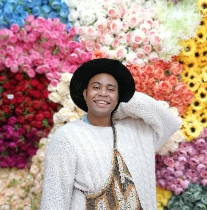 ANDREW KULINIASI: CARRYING THE STORIES OF THE TUMBUNA