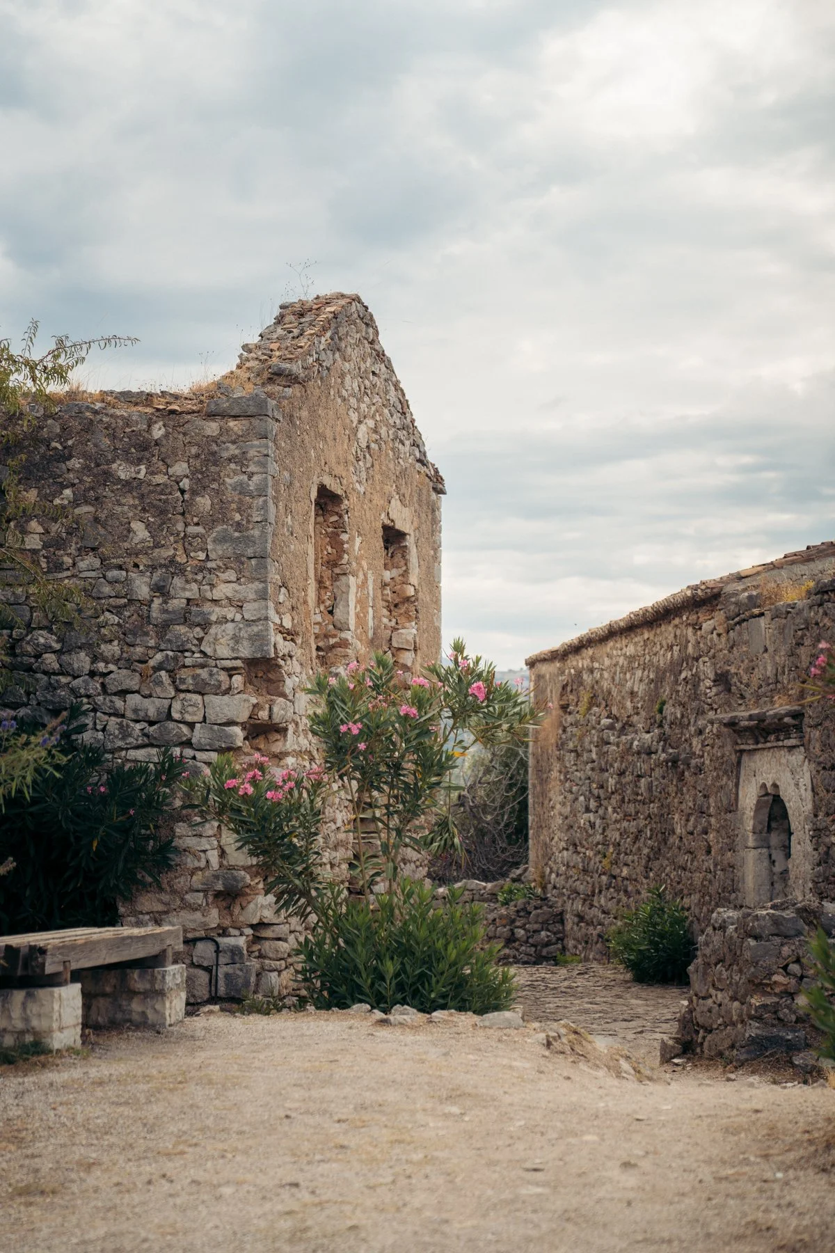 himare-castle-ruins.jpg