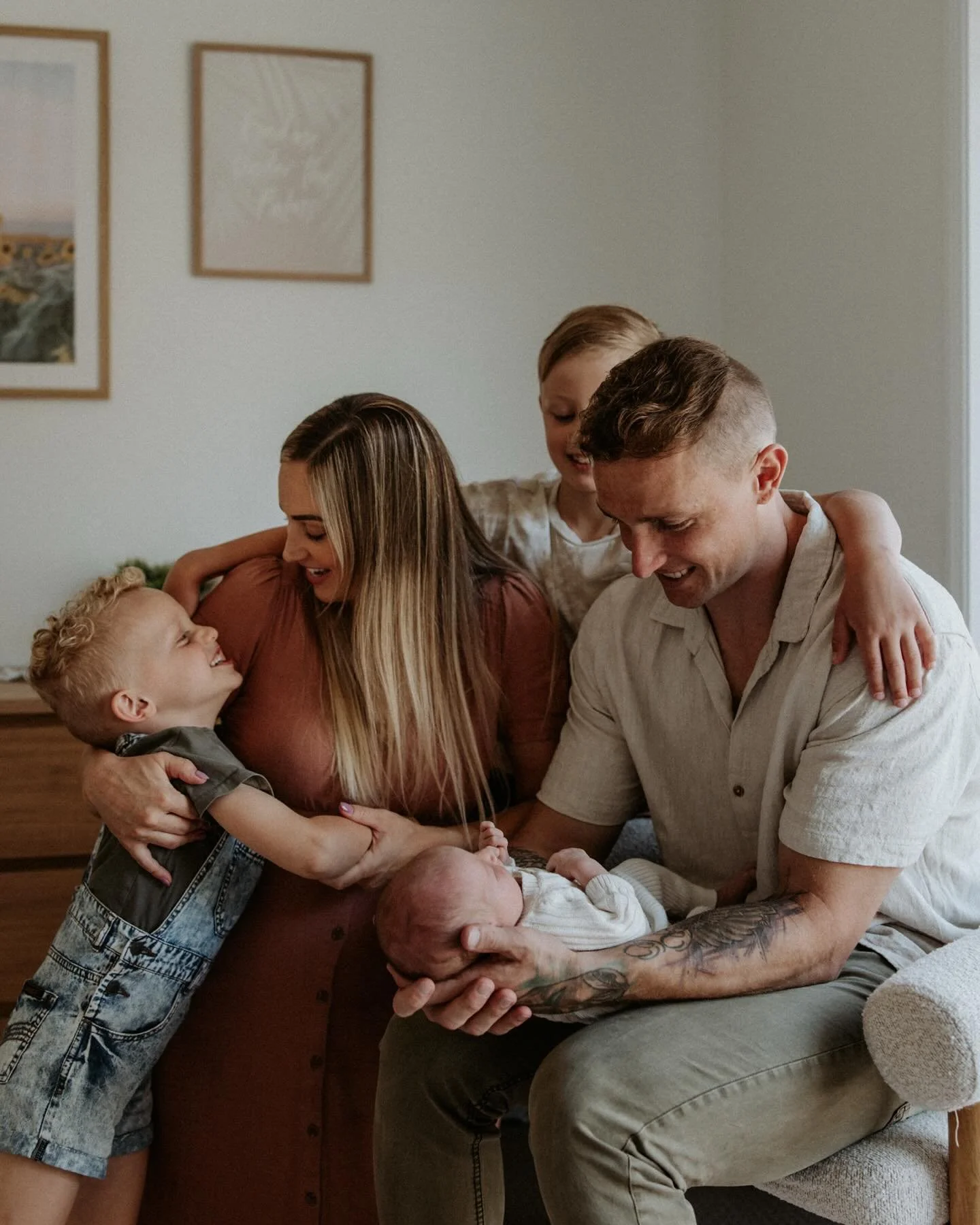 So much love for this family welcoming Zephyr, a perfect, sweet little addition to their chaos! 🎀 When I meet such dedicated parents walking the walk not just talking it, well I get pretty excited (and a teeny bit nervous) when I am getting the chan