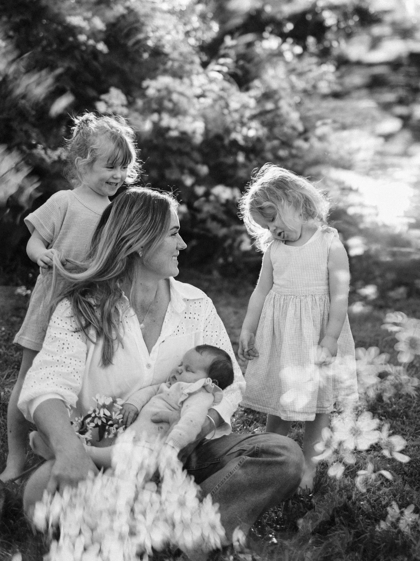 Soooo tired of all the rain ☔️ I just want to be able to photograph my families this weekend without having to open a weather app 😪

How&rsquo;s this double exposure from the little bit of sun we had last week?? I shared it at the end of the reel pr