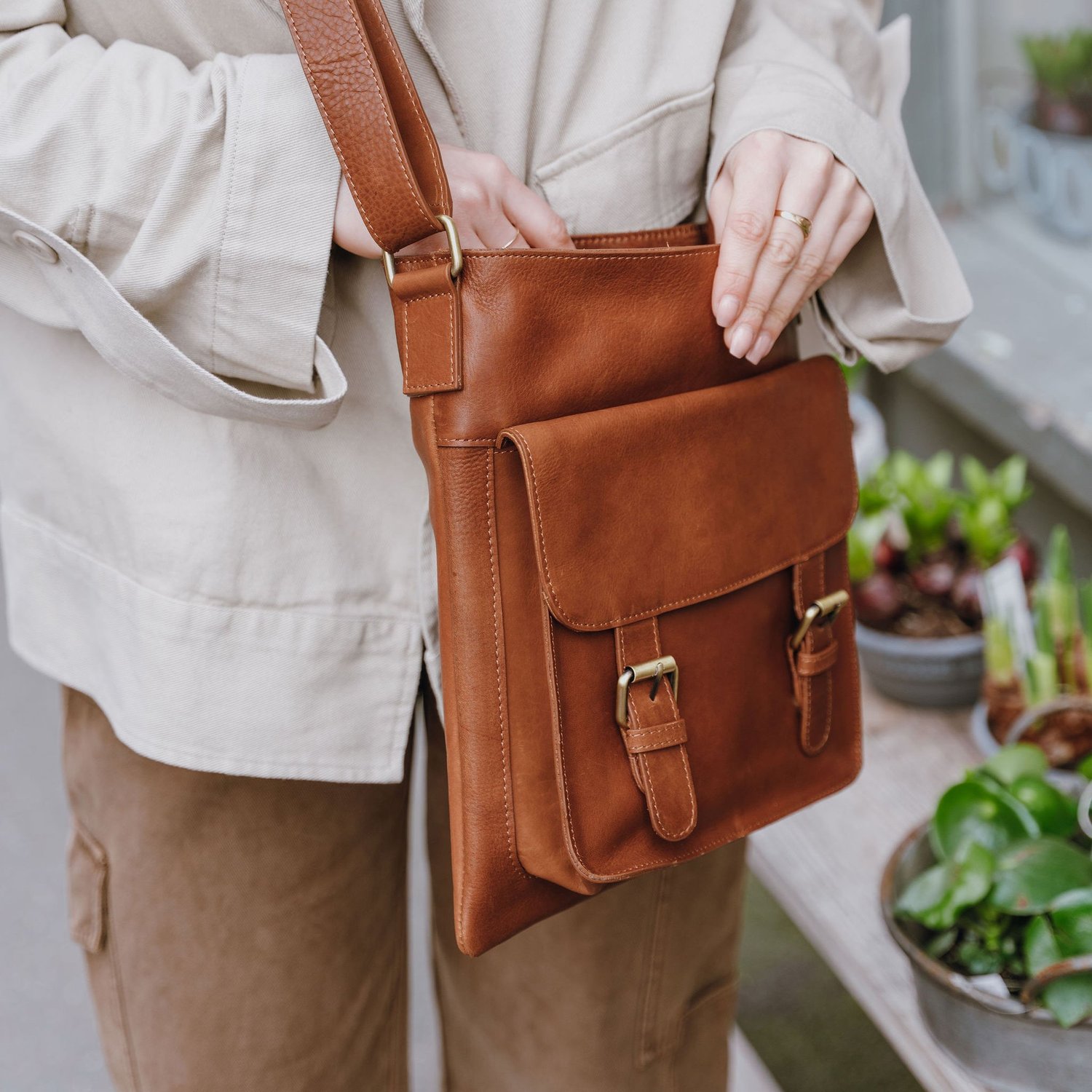 Ashley Leather Crossbody Pocket Bag, Tan The Leather Store