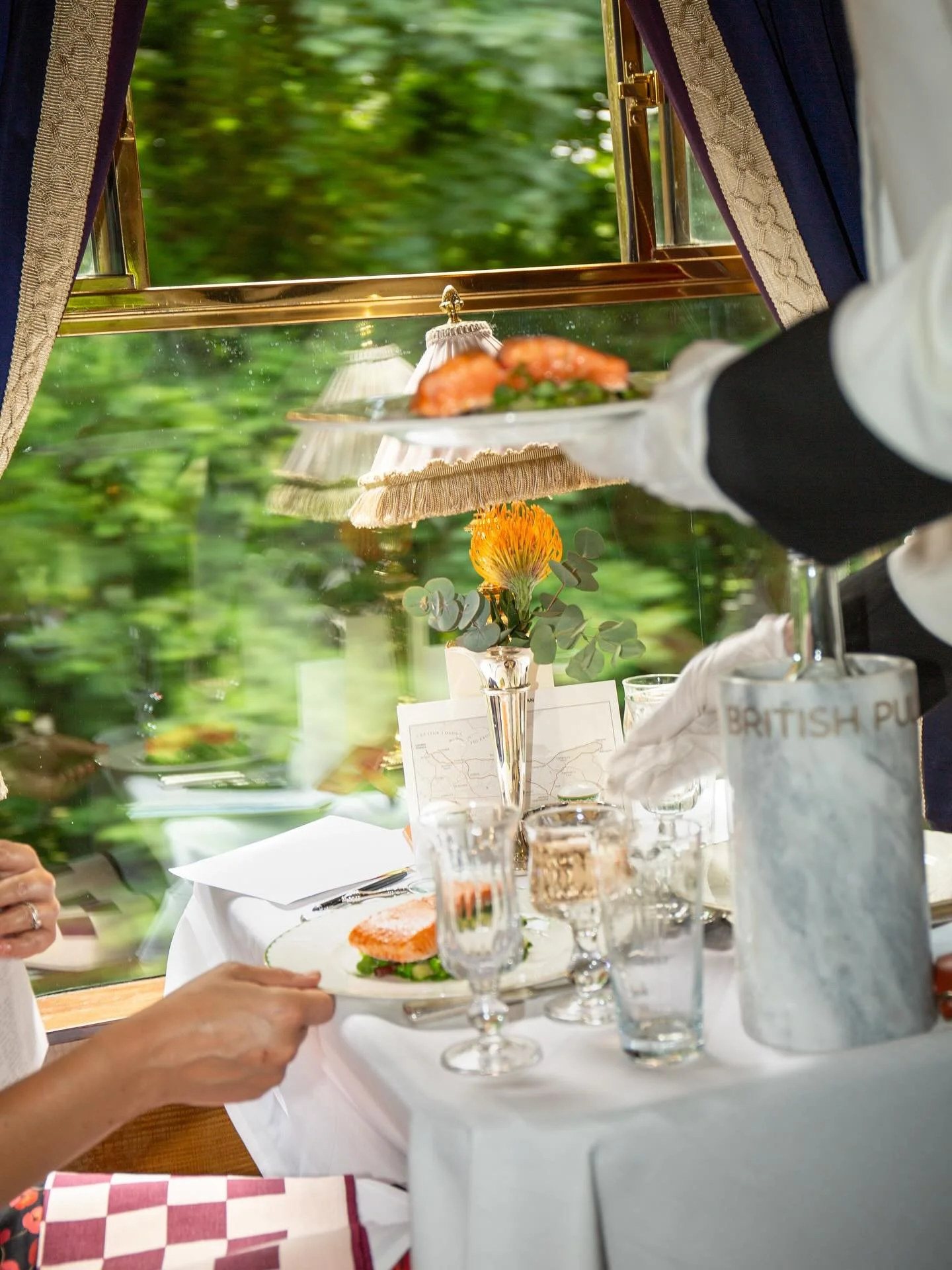 All Aboard 🚂🥂 - Beauty Onboard the @belmondbritishpullman for @heaps_stacks