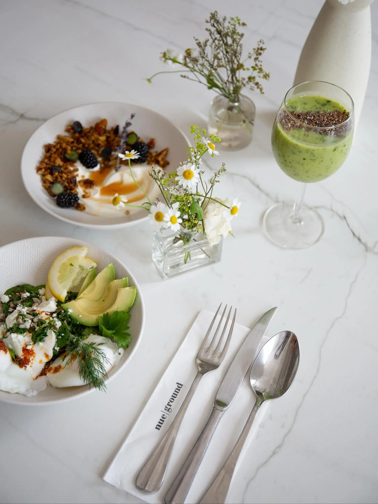 The art of food is the art of connection 🍷✨

Each meal at this year&rsquo;s Nue Ground Retreat was more than just a dish. It was a moment to gather, a space for laughter, deep conversation, and the simple joy of slowing down.

@melissa__delport &amp