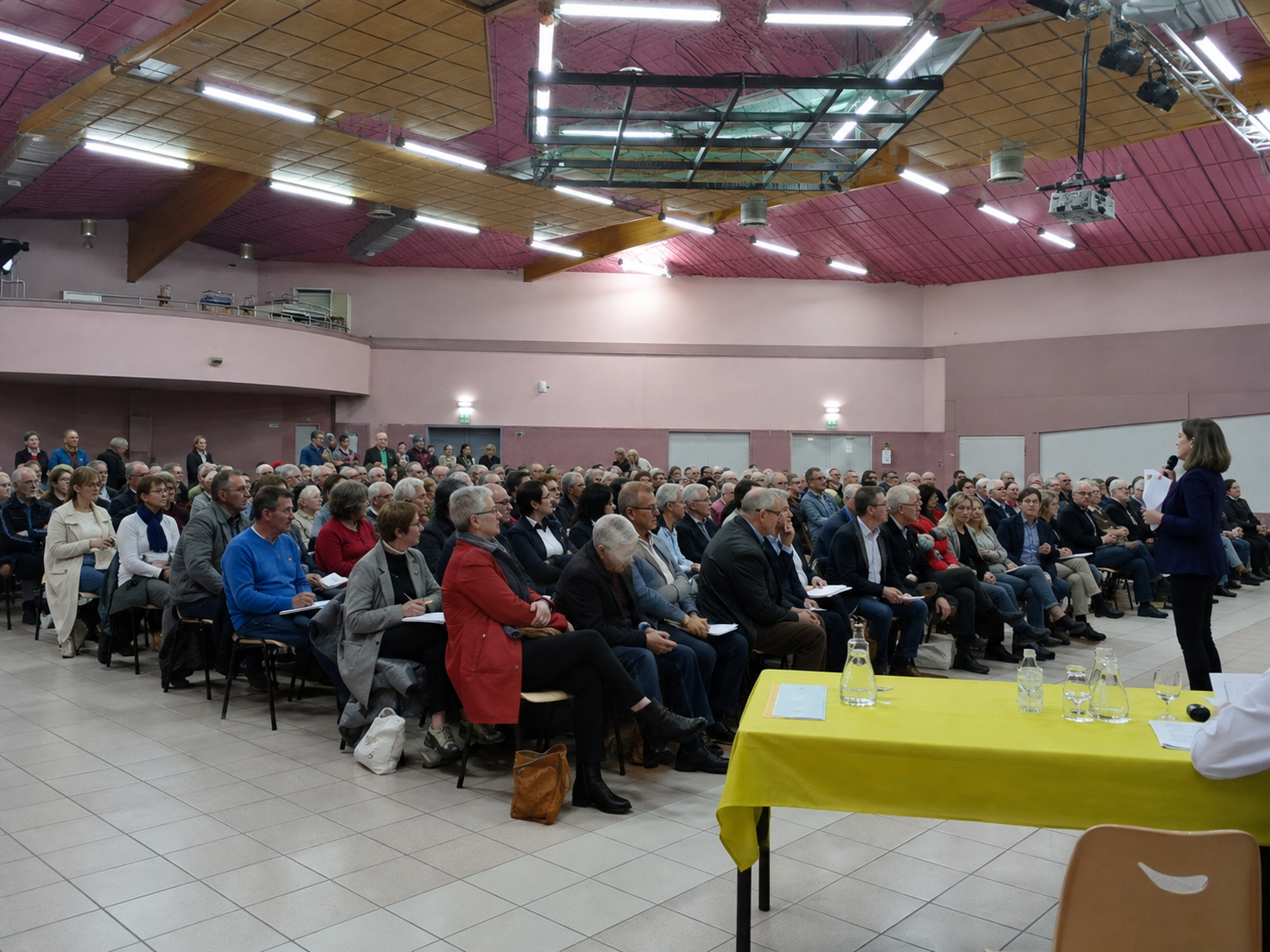A CNDP-supervised consultation with extensive public and stakeholder dialogue