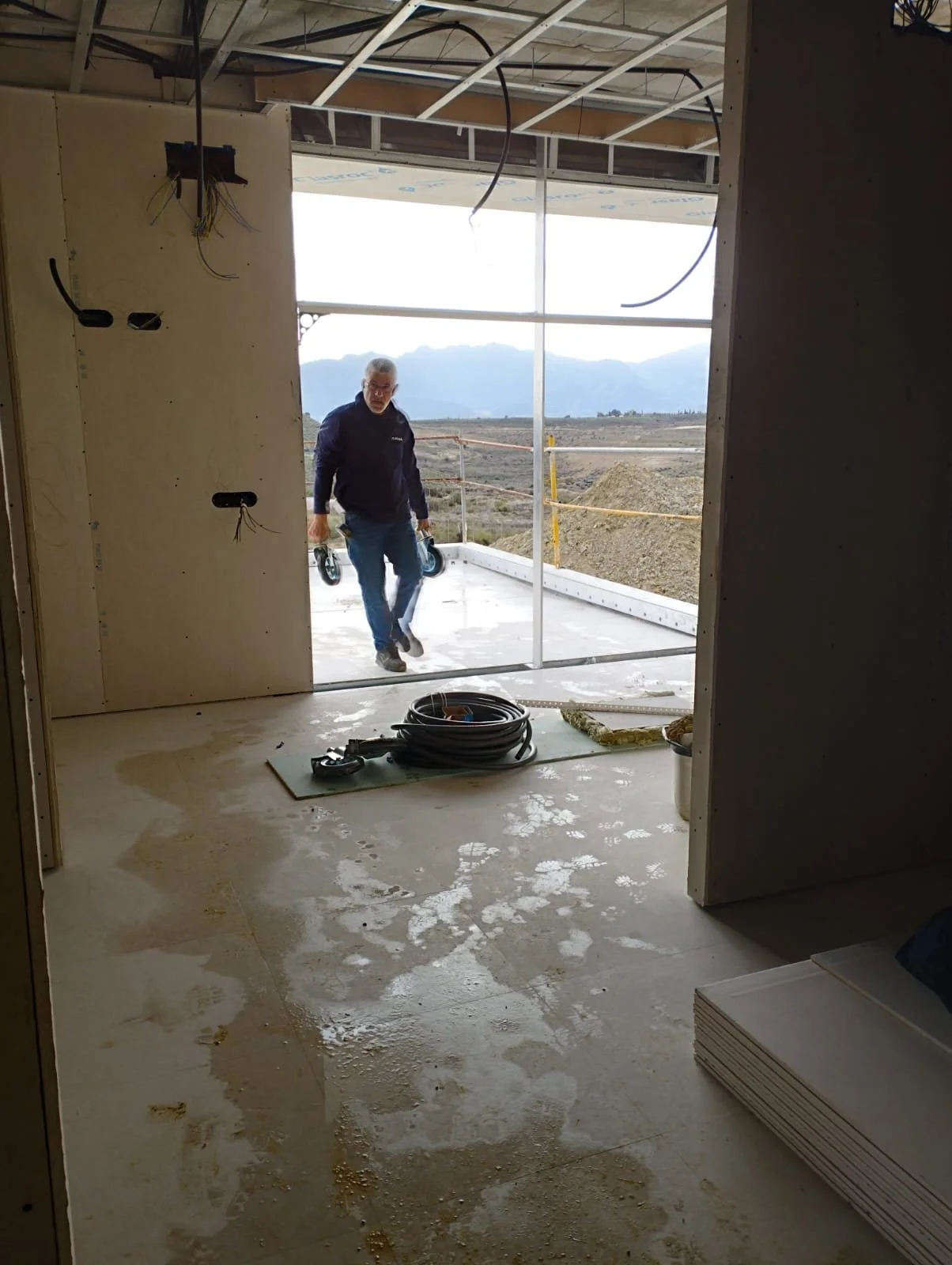 PHOTO-2025-12-15-12-15-13 3.jpg