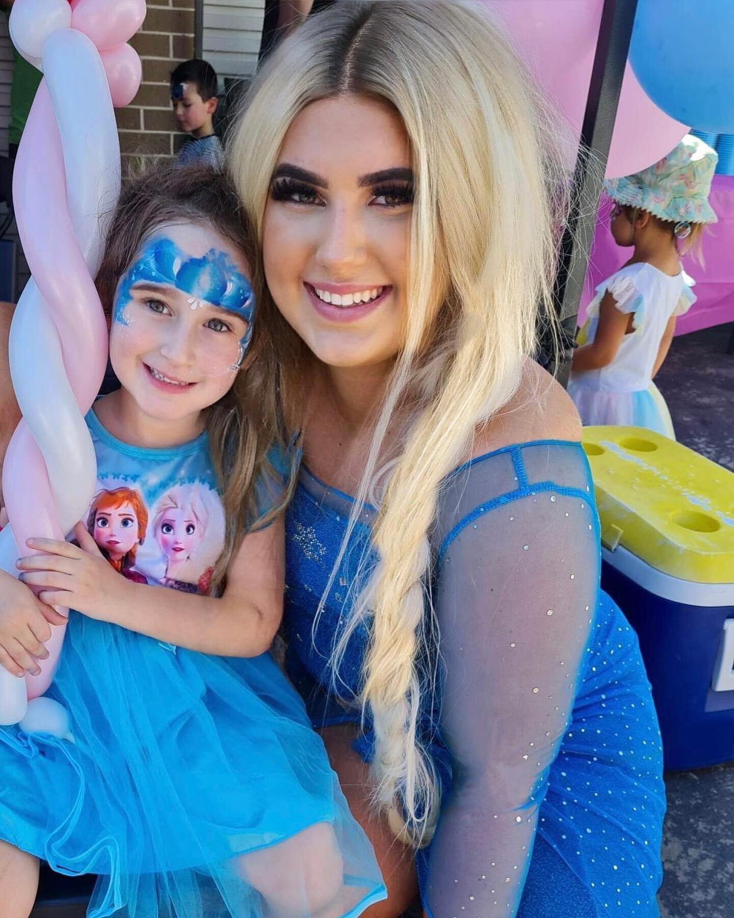 How a party usually ends on a very hot day !! Smudges or no smudges, this is one little happy painted face! We love attending frozen parties with our Elsa and Anna princess entertainers 💙❄️

#frozenparty #elsa #facepaint #facepainting #entertainment