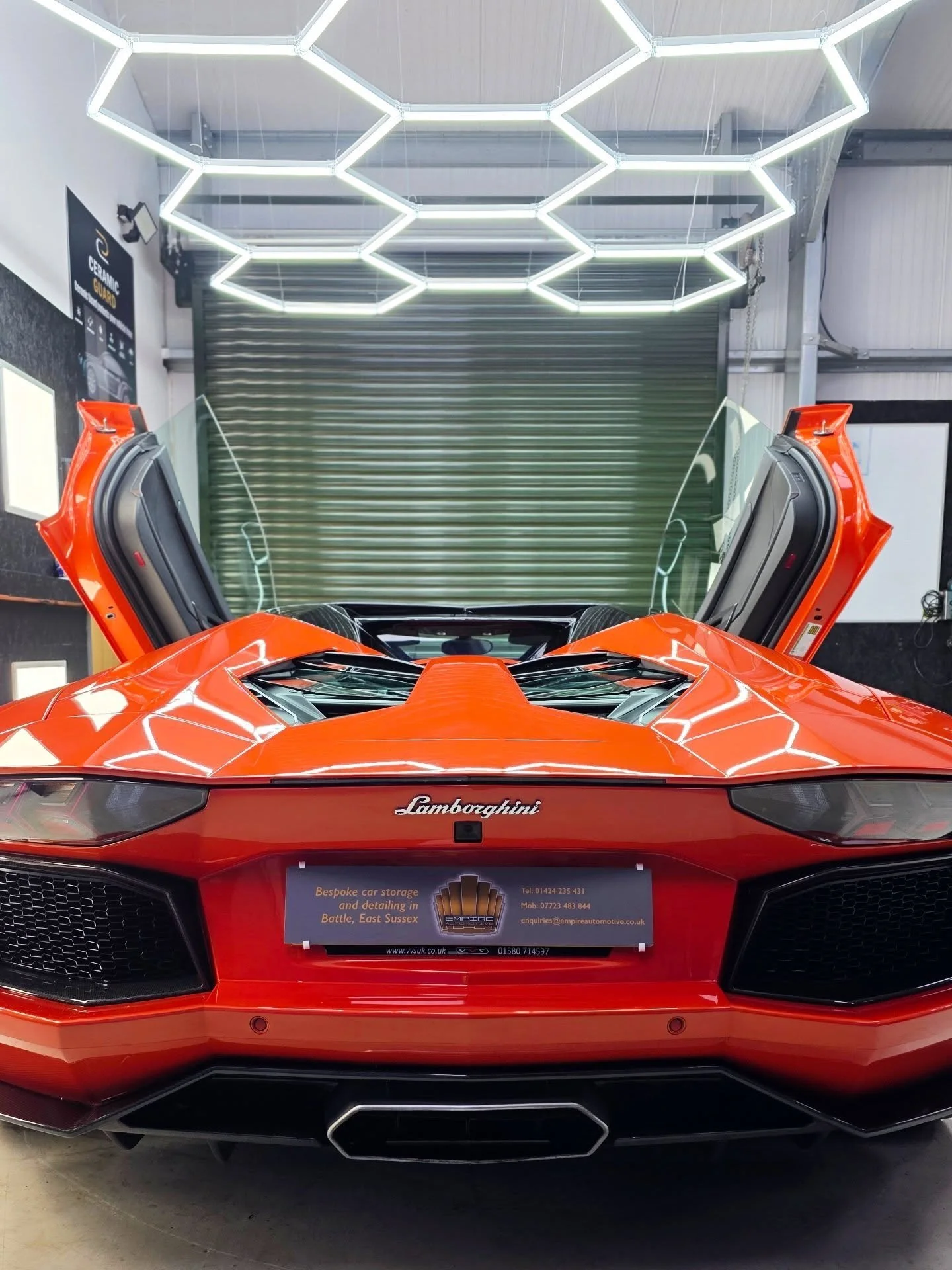 💎Lamborghini Aventador💎 - Maintenance detail to ready-up for warmer days 
.
.
.
.
.
.
#lamborghini #aventador #detailing #ceramiccoating #valeting