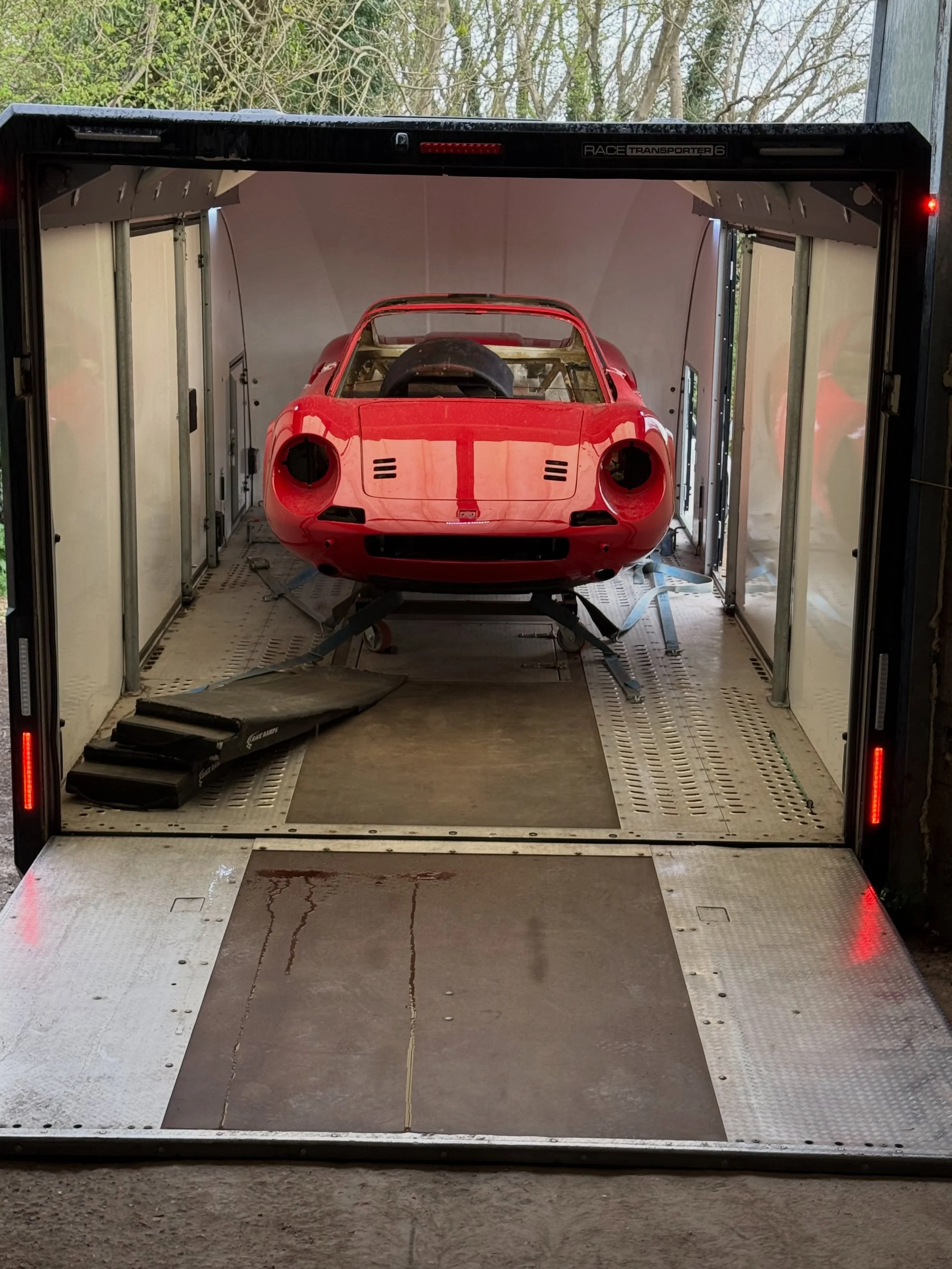 It&rsquo;s been a busy few weeks for the enclosed trailer moving everything from Ferraris, Aston martins and Minis. Projects, body shells or complete cars we are able to offer door to door enclosed and open transport. Fully insured for peace of mind.
