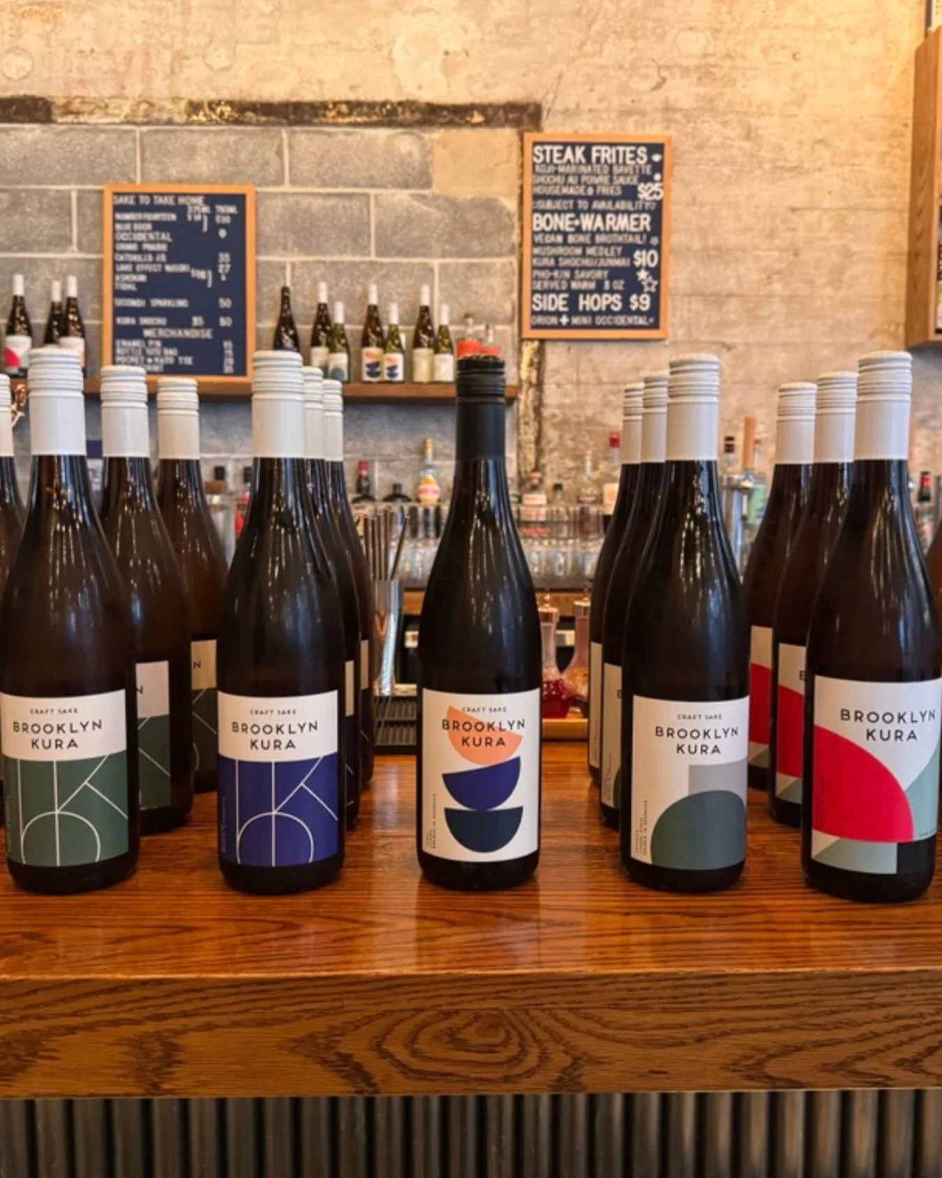 We are thrilled to announce that Mutual Trading Company is now the exclusive US distributor partner of Brooklyn Kura sake and shochu! 🤝
Together, we are forging a new path to expand the presence of American sake in New York City and beyond.🗽