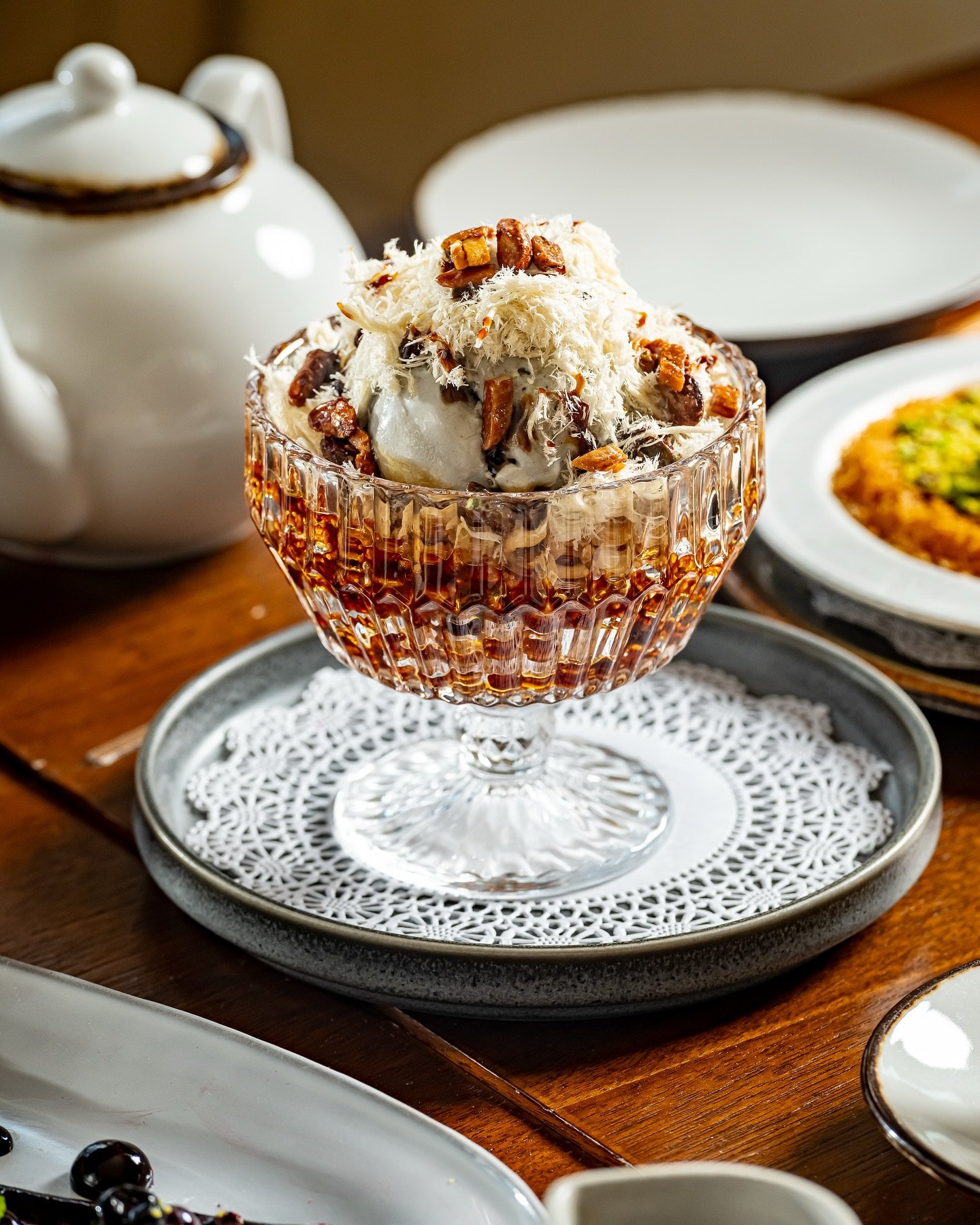HALVA SILAN SUNDAE 

Perfect way to complete your Frena experience! All our ice cream is made in house.

Vanilla ice cream, caramelized rice crispies &amp; almonds, halva, date syrup 

#eatnyc #nycrestaurants #sundaefunday #halva #eatdessertfirst