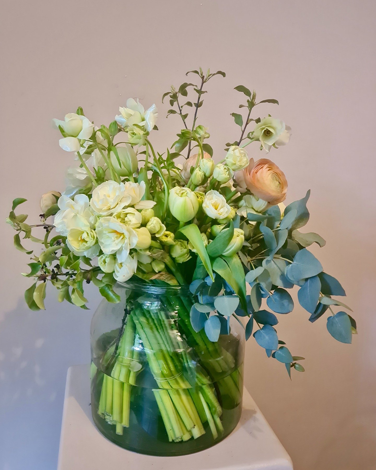 Mothers Day is fast approaching and we have lots of lovely flowers for you . 
Tulips, Narcissi, Ranunculus &amp; Anemones - Pales or Brights.
Pick up from nursery on Friday 13th or Saturday 14th and delivery on morning of Sunday 15th before 12pm.
Eit