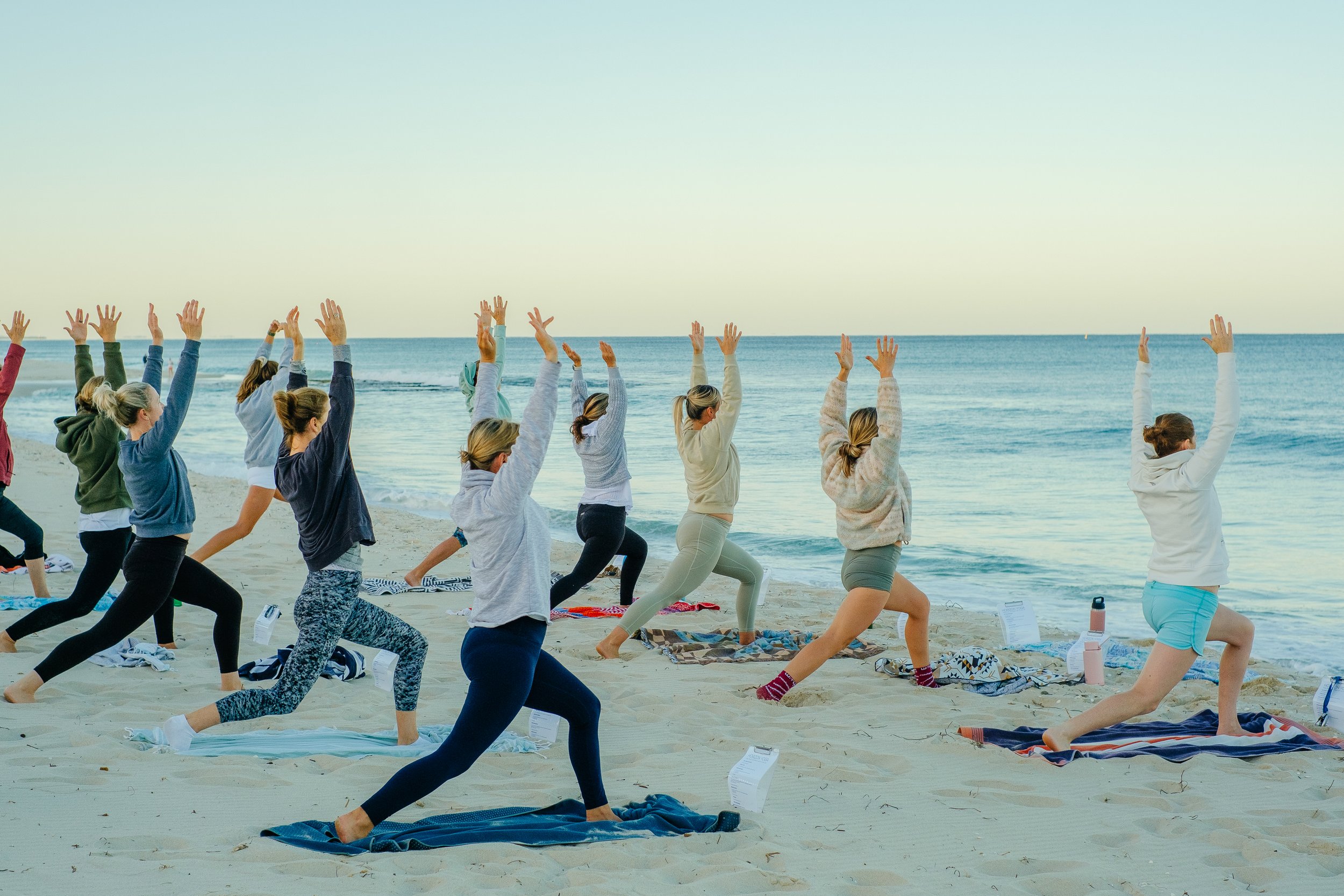 Group  Horizon Yoga