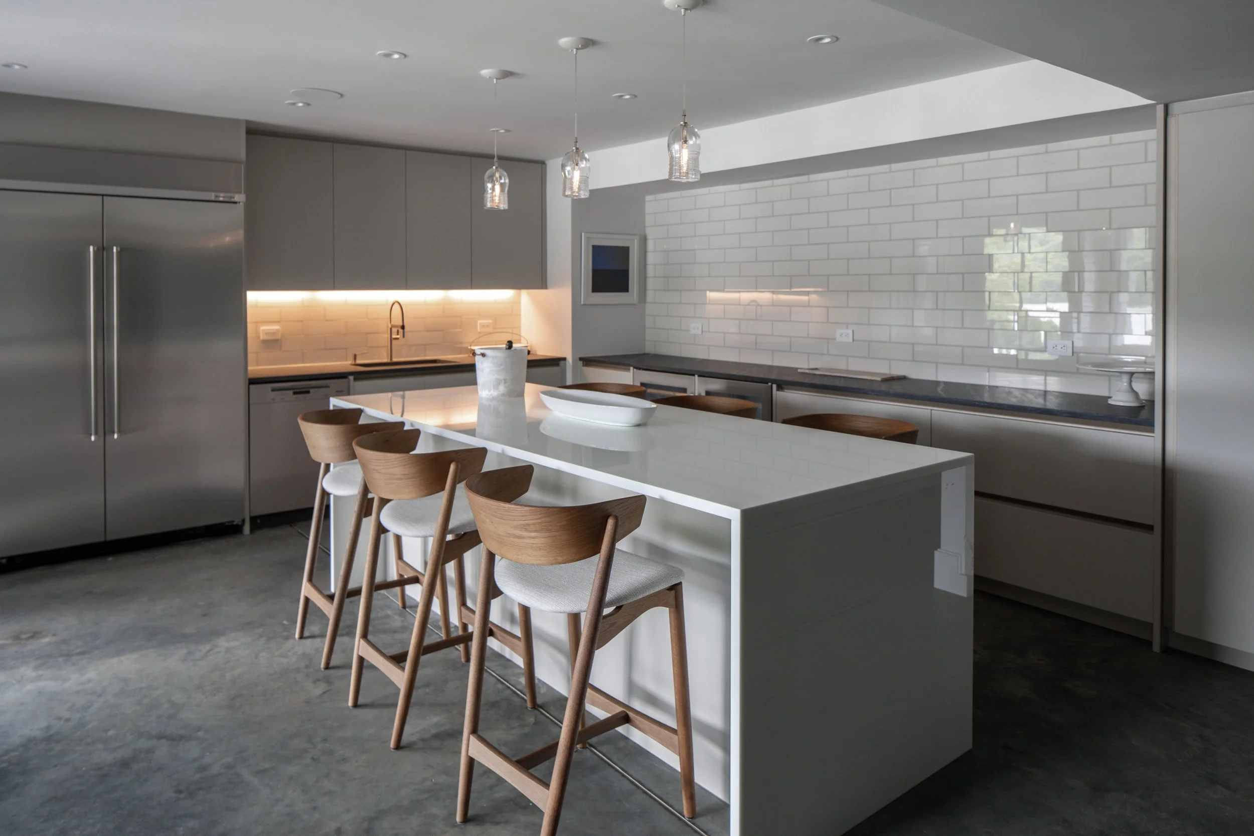 down kitchen 2.jpg