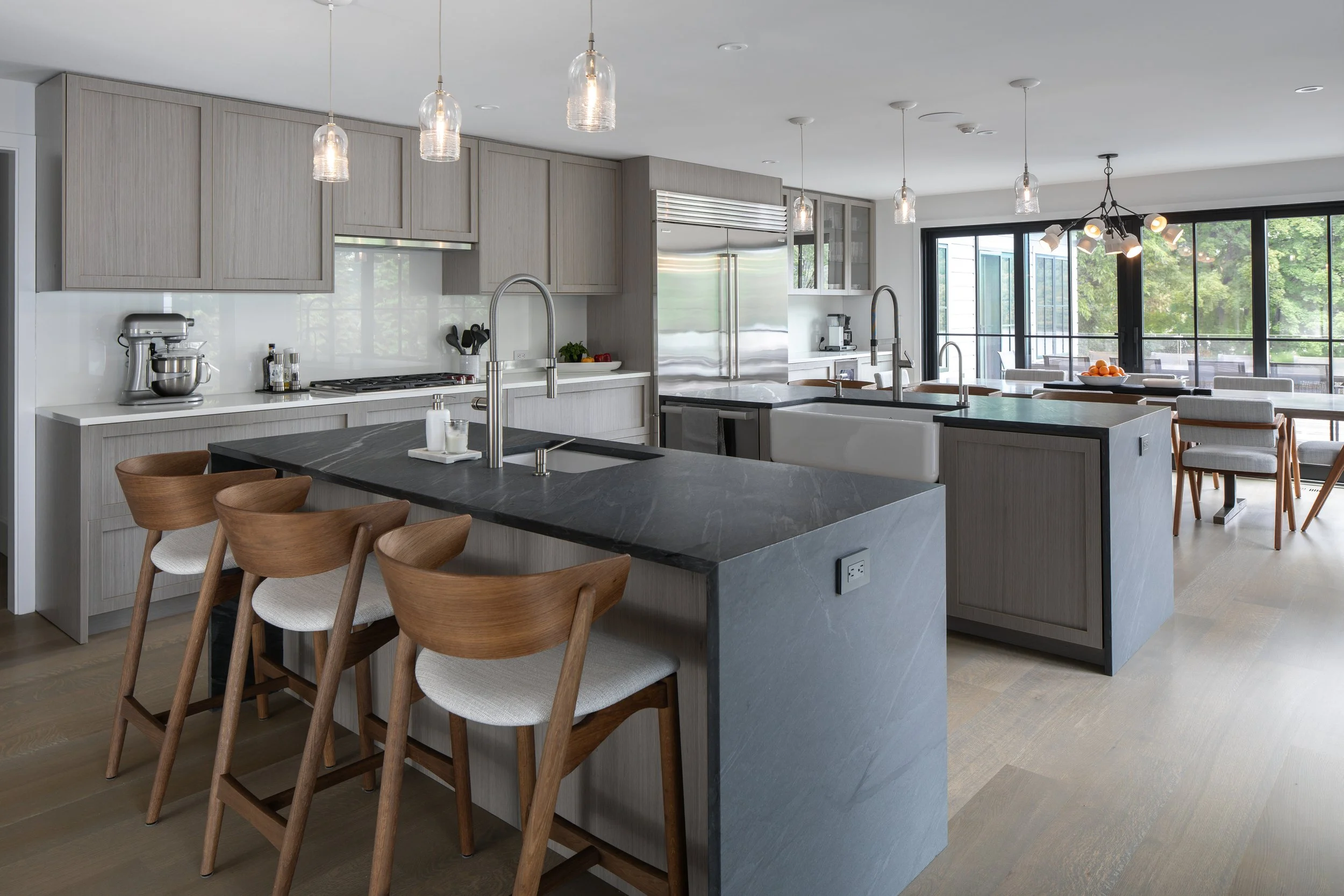 kitchen 2.jpg