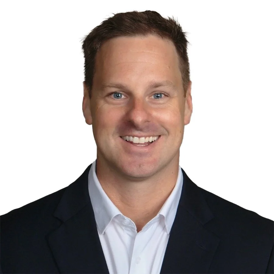 Davis-LinkedIn Photo.jpg