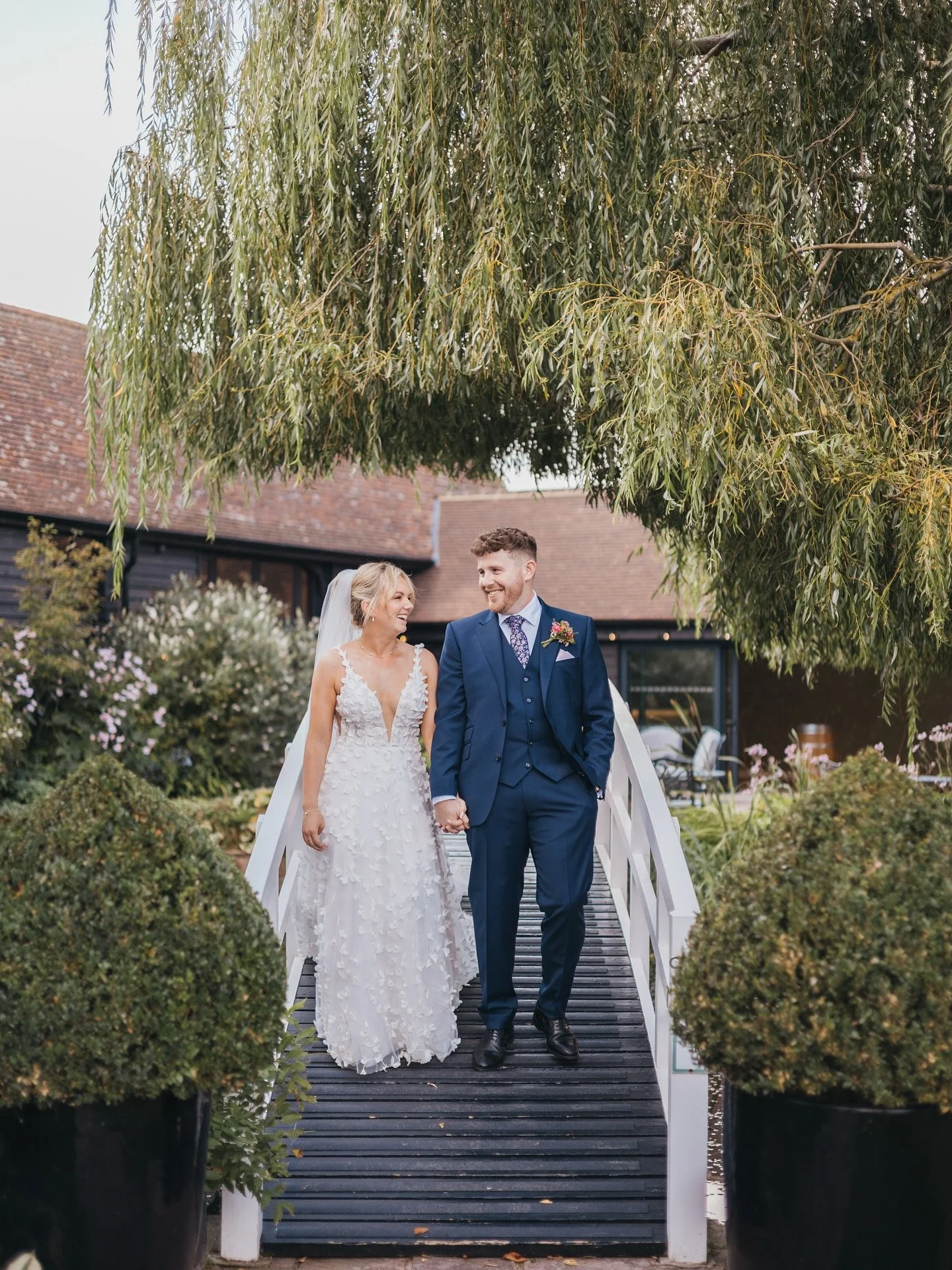 I’m so happy to announce that I am a recommended supplier at the beautiful @high_house_weddings 🥰
High House is such a incredible venue with the best staff and amazing grounds that make for the most stunning photos!! I can’t wait to pho