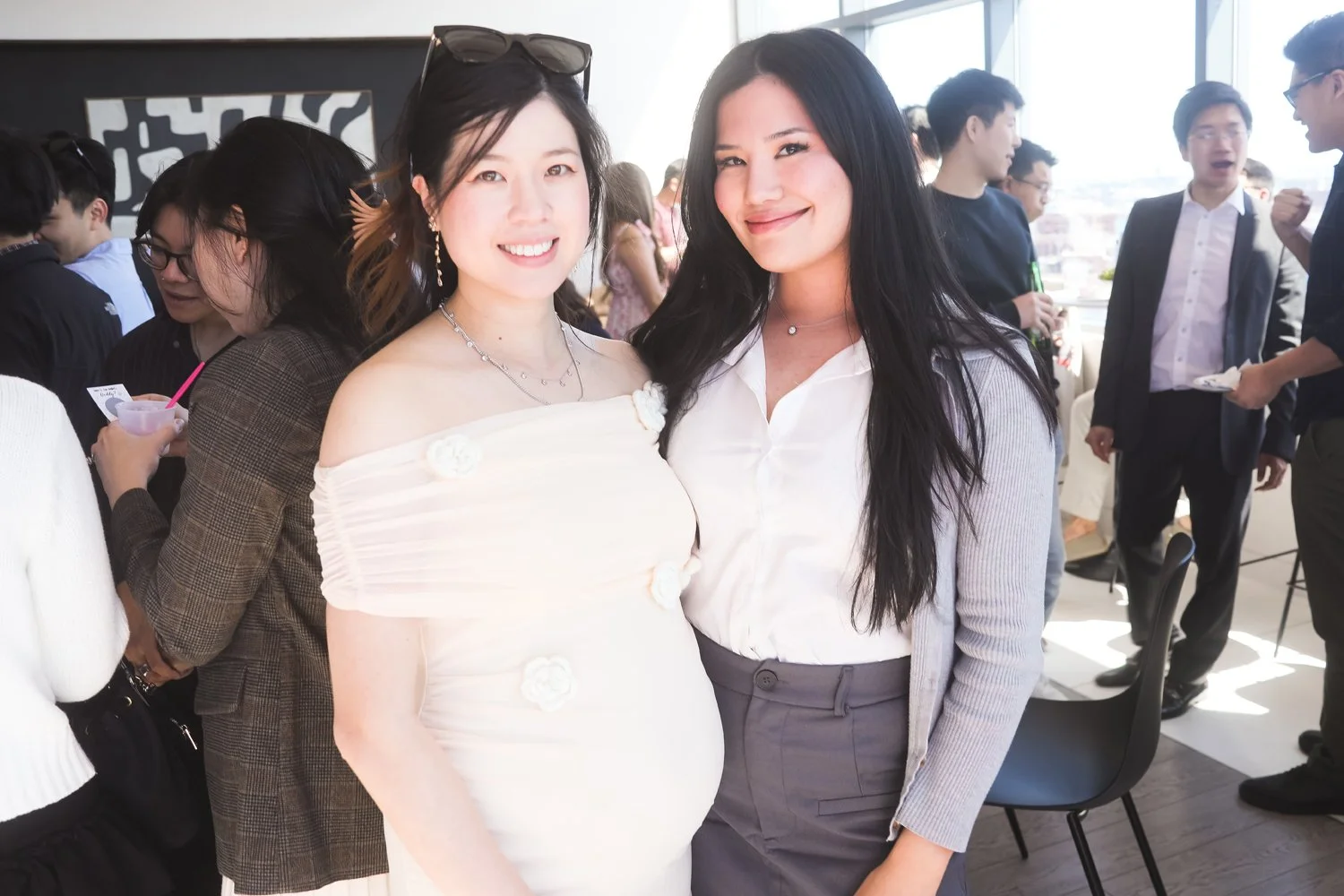 ThyThyMinhBabyShower200.jpg