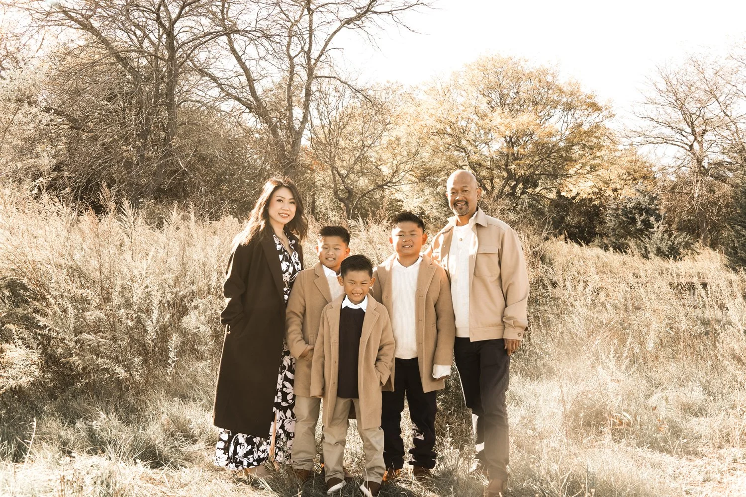 HuynhFamily2026Fall099.jpg