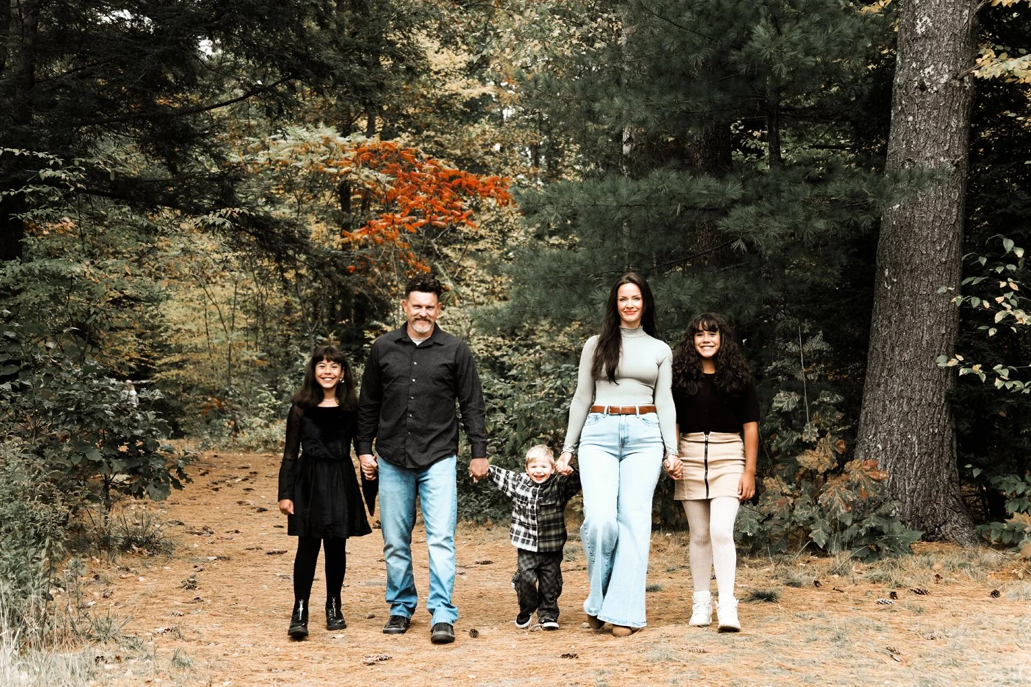 OnessimoFamily2026Fall088.jpg
