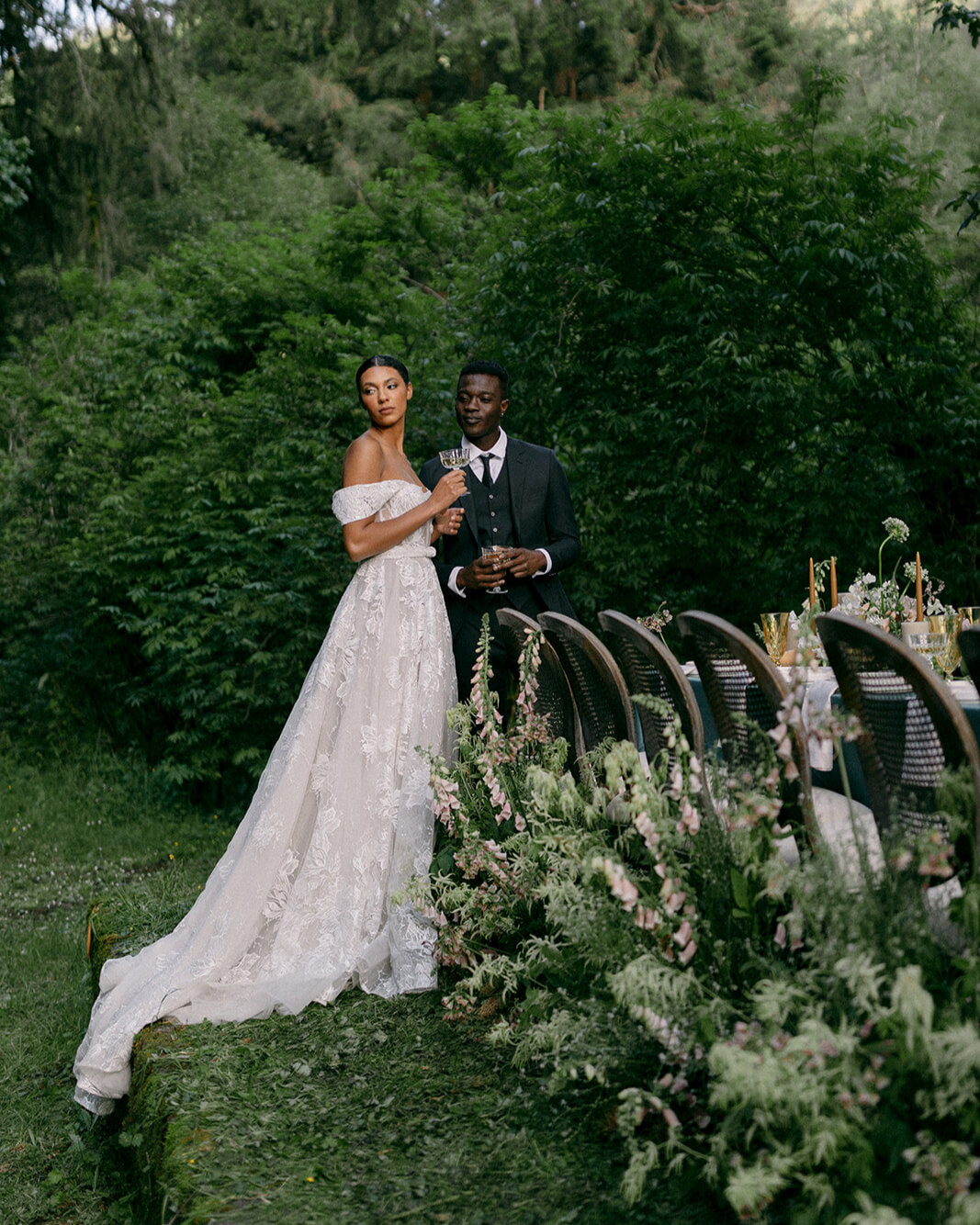 Immersed Community Poll:​​​​​​​​​
How do we feel about photos of the couple with the tablescape? Love it? Hate it? Indifferent?
Tell us in the comments 👇🏽 
|
|
|
|
|
|
#immersededucation #weddingphotographer #weddingphotographereducation #photograp