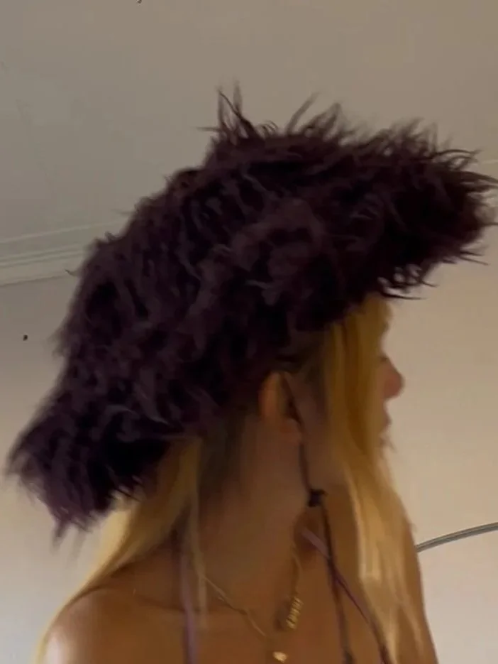 Fur Cowboy Witch hat 150€