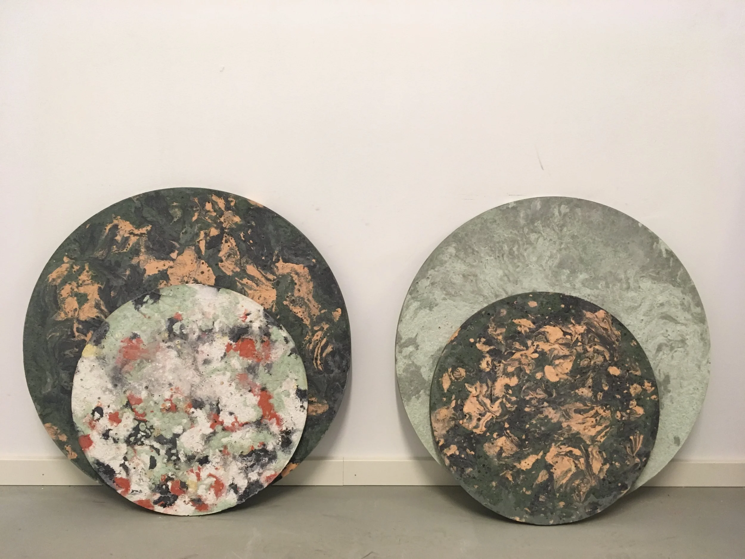 Lunar Plates - pricerange 100-3000 €