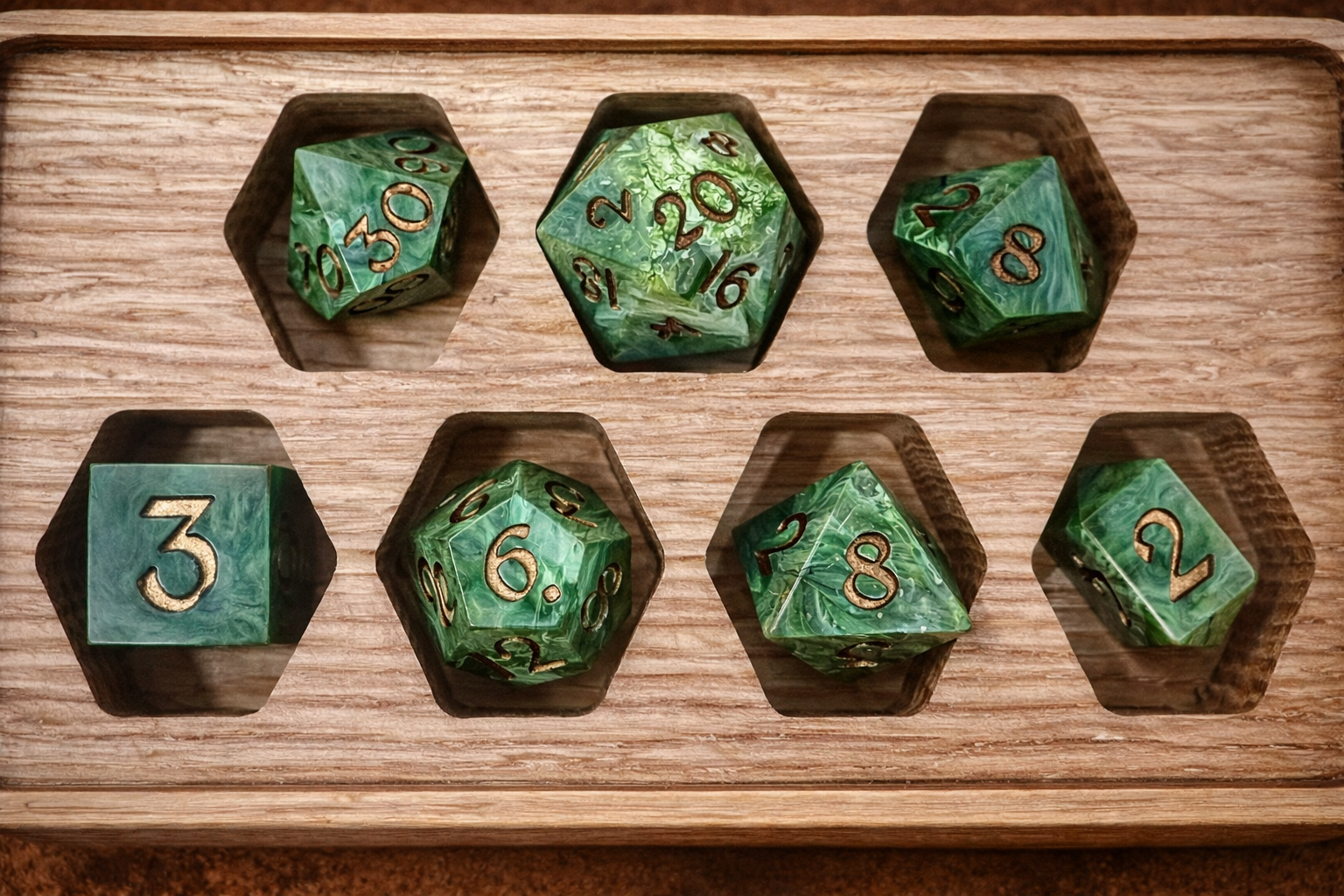 5. 7_Heartwood Dice - Dice Box.png