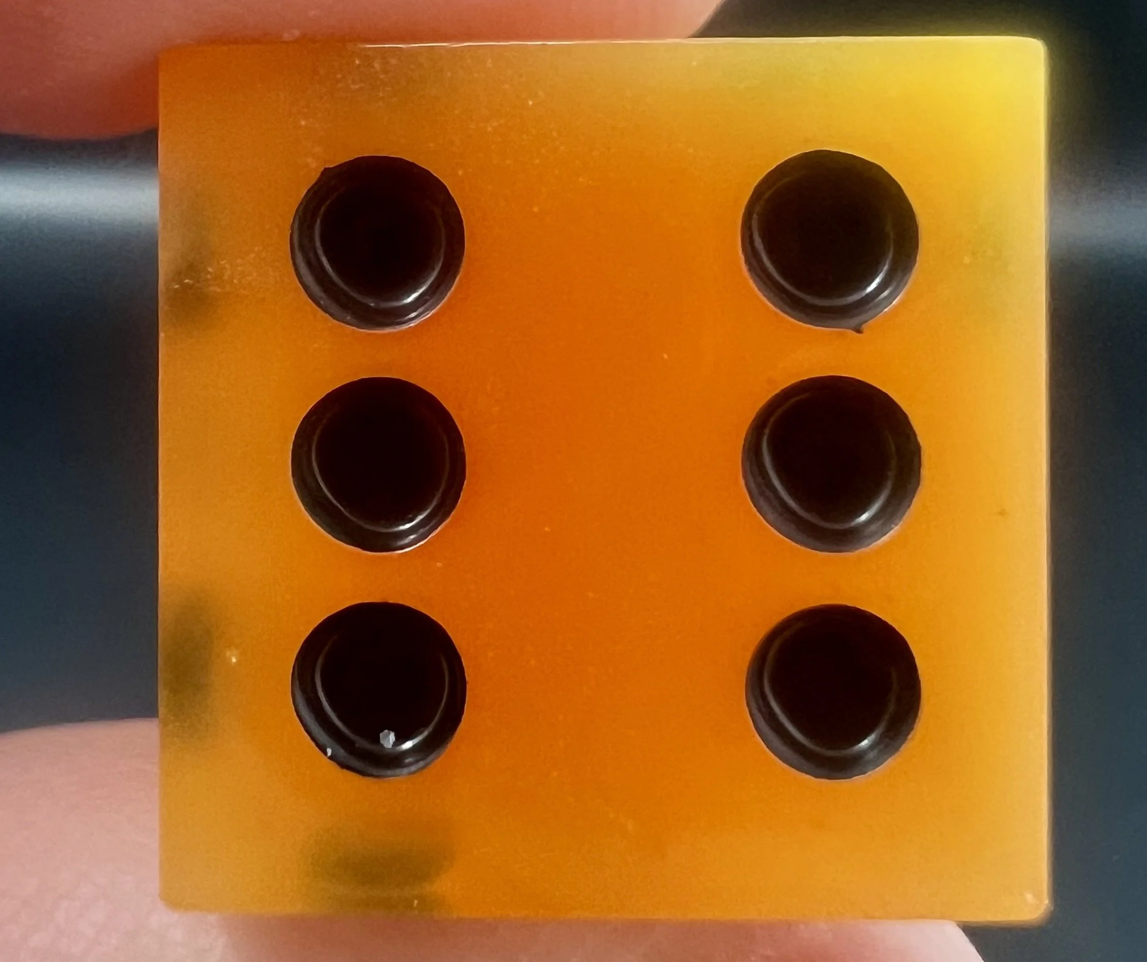 D6_Pip_Orange to Yellow_02 2.jpg