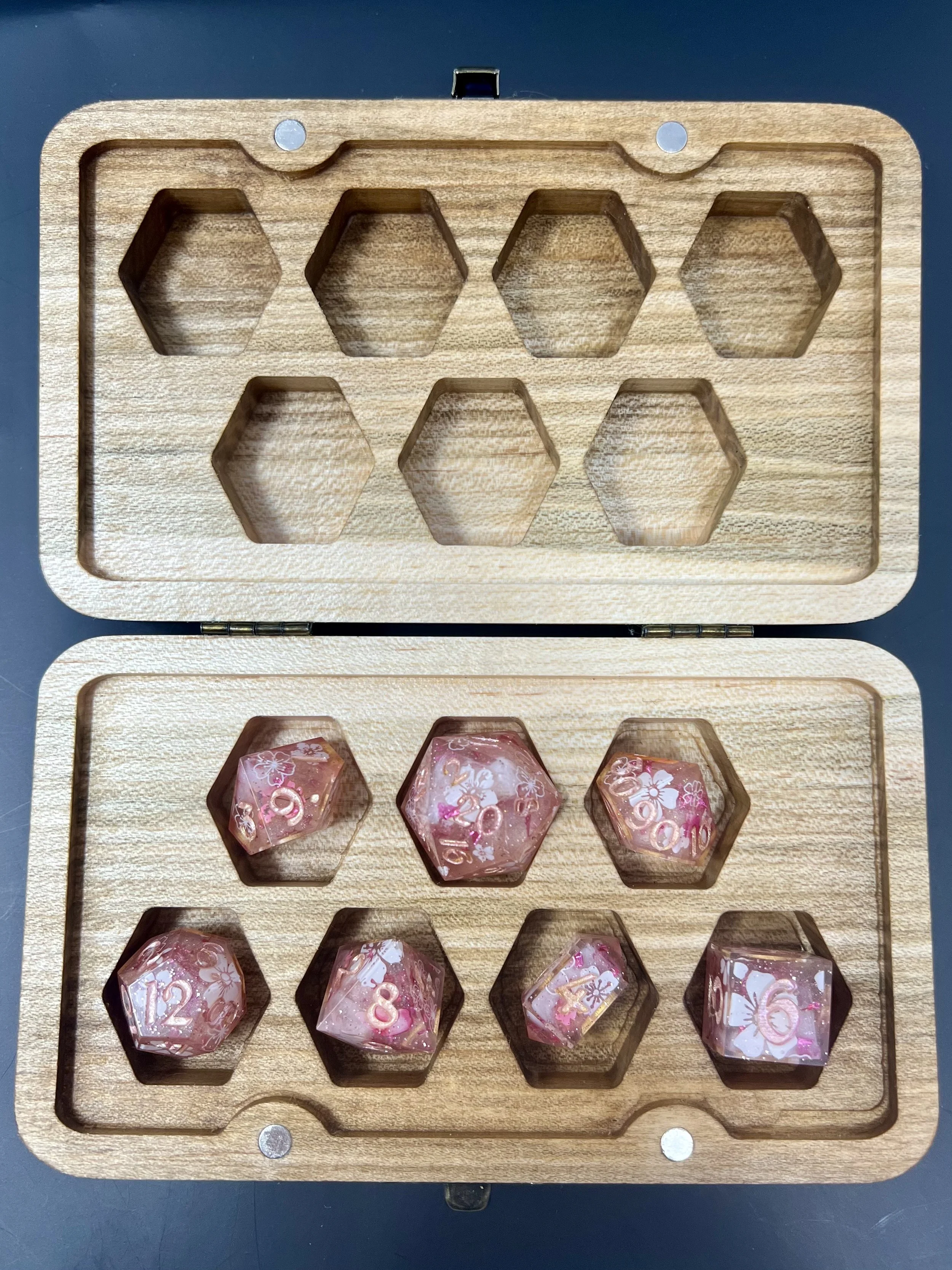 Dice Box_Inside with Dice_02.jpg