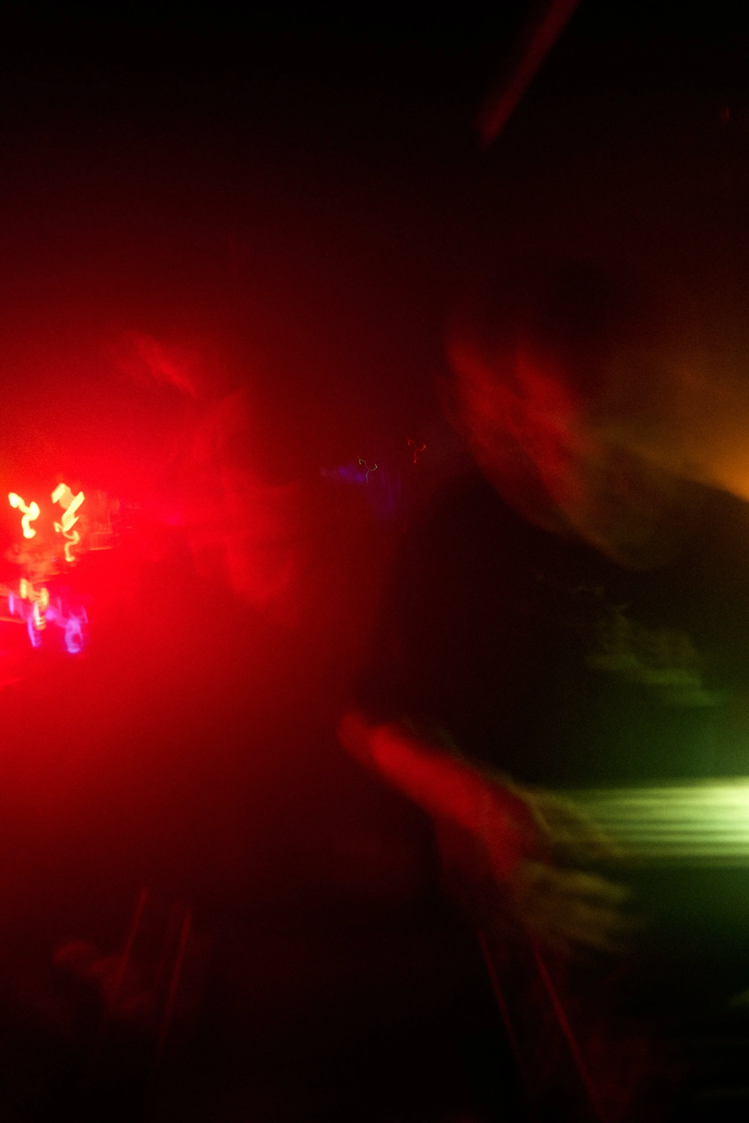 20260605_SignalOneYear_Live_3459.jpg