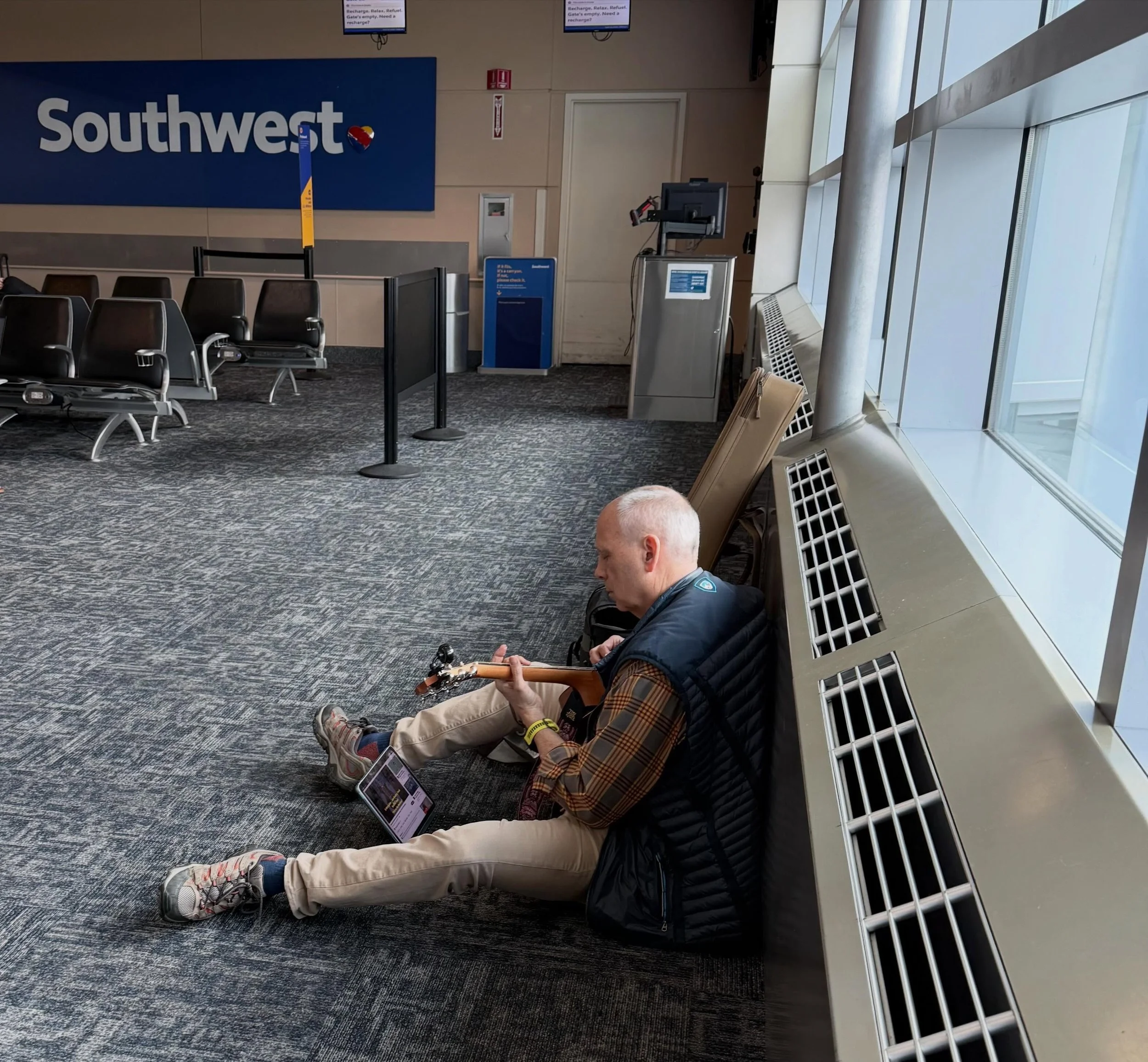 A @52frames catch up:
Week 16 - portrait of a stranger
Week 17 - inspired by a photographer (Ansel Adams - @capitolreefnps)
Week 20 - meaningful location (@arlingtonnatl)
(I skipped weeks 18&amp;19 which were shutter speed challenges that didn&rsquo;